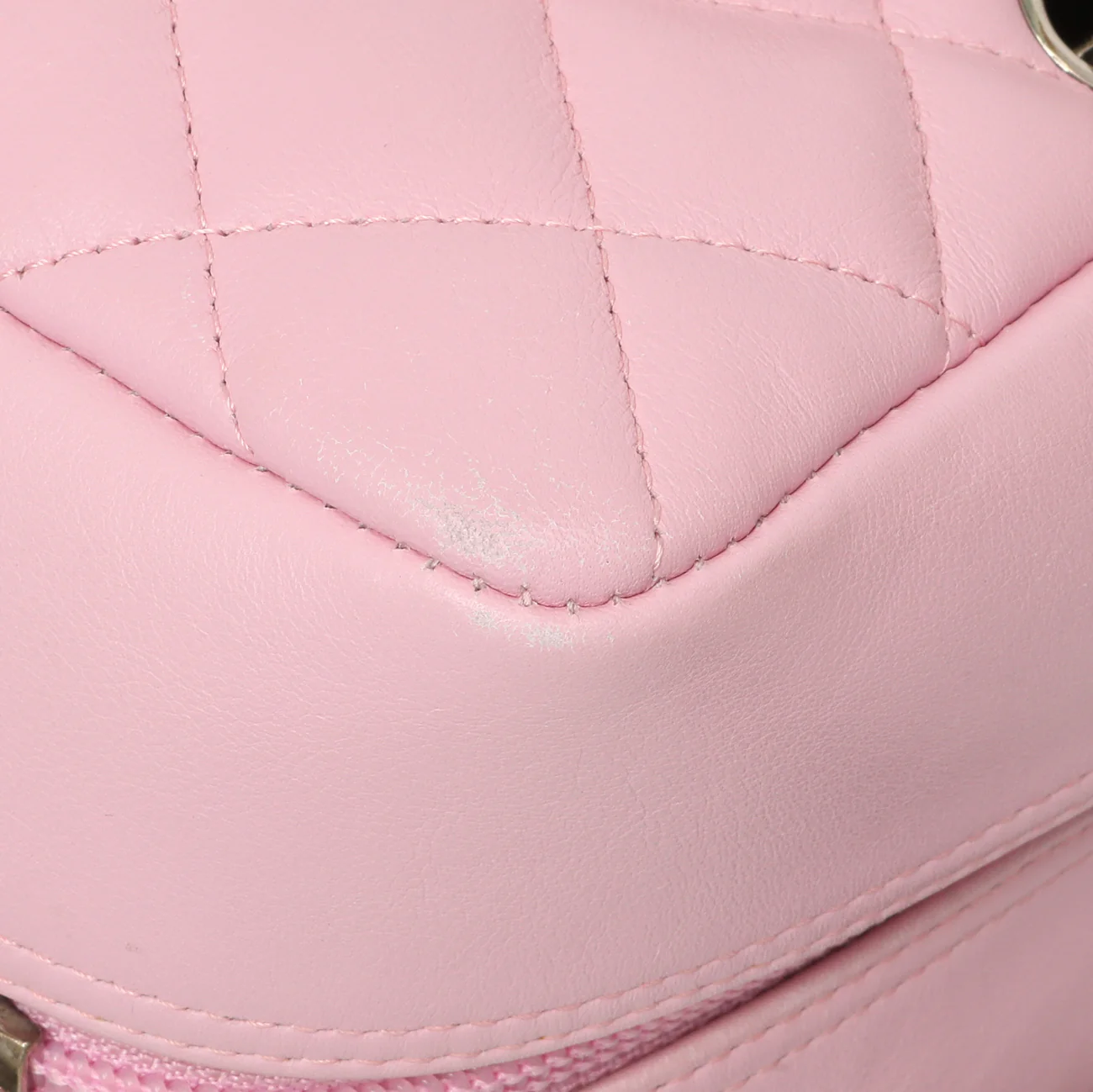 Chanel Pink Quilted Calfskin Large Cambon Bowler - Image 11