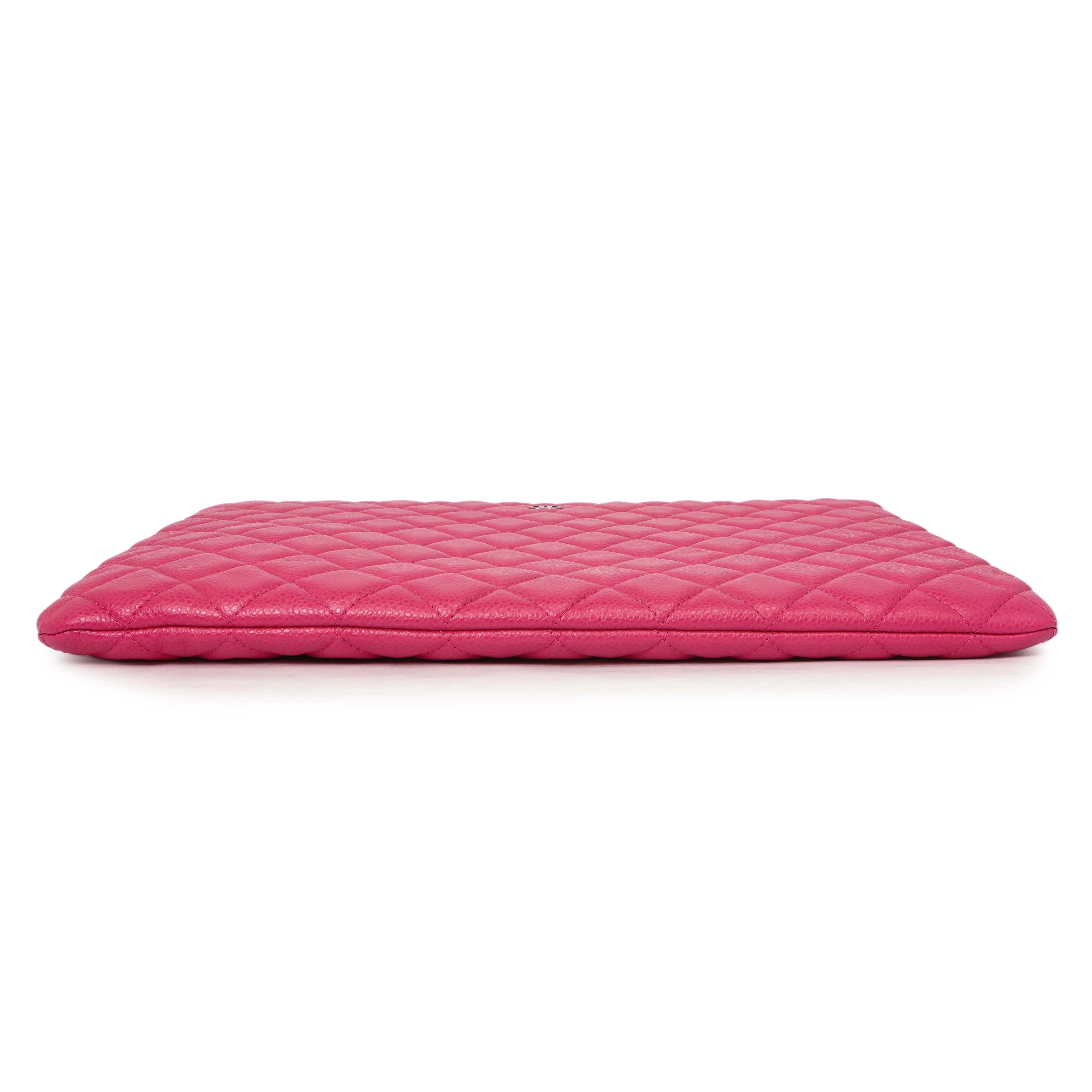 Chanel Pink Quilted Caviar Large Cosmetic Case - Image 3