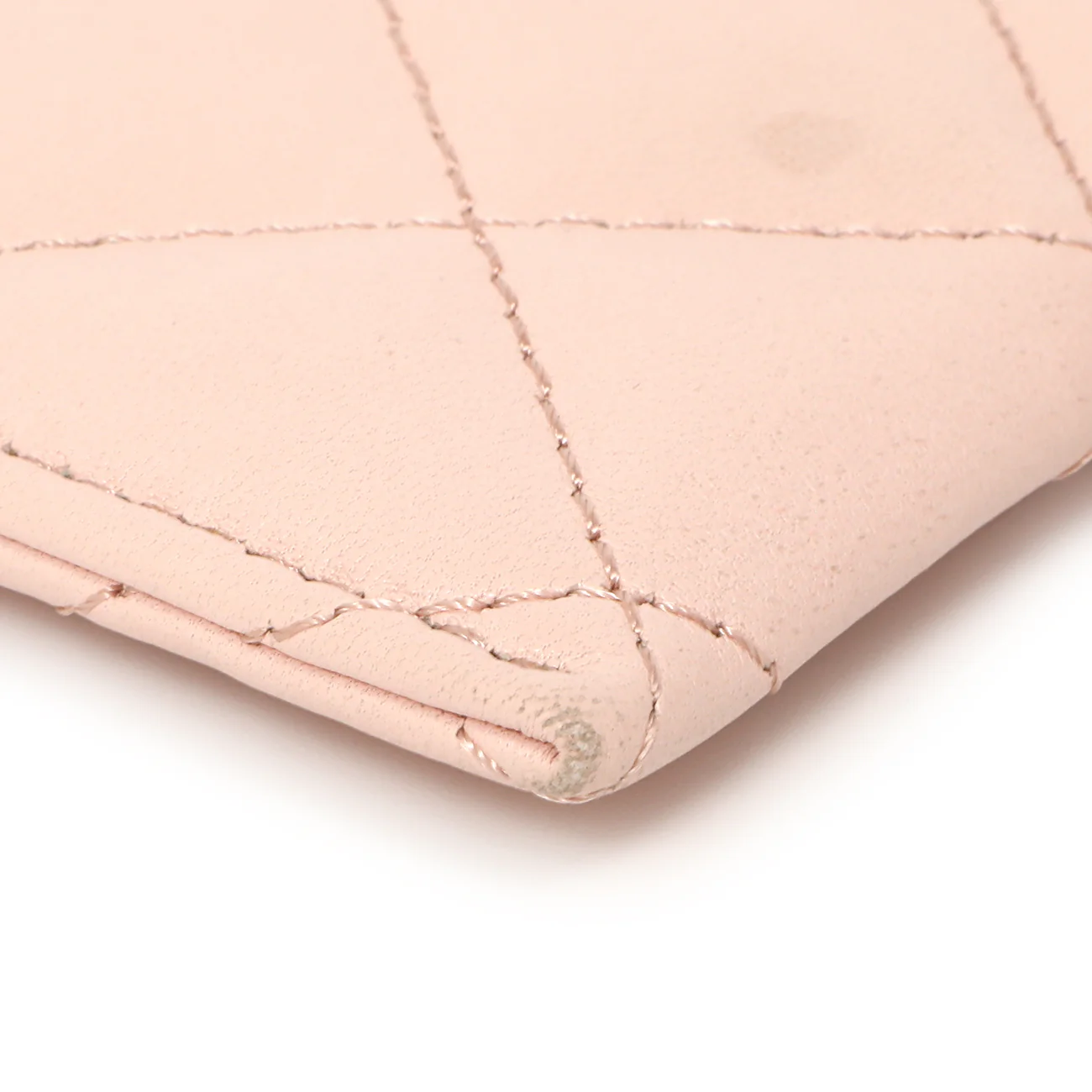 Chanel Pink Quilted Lambskin Card Holder - Image 9