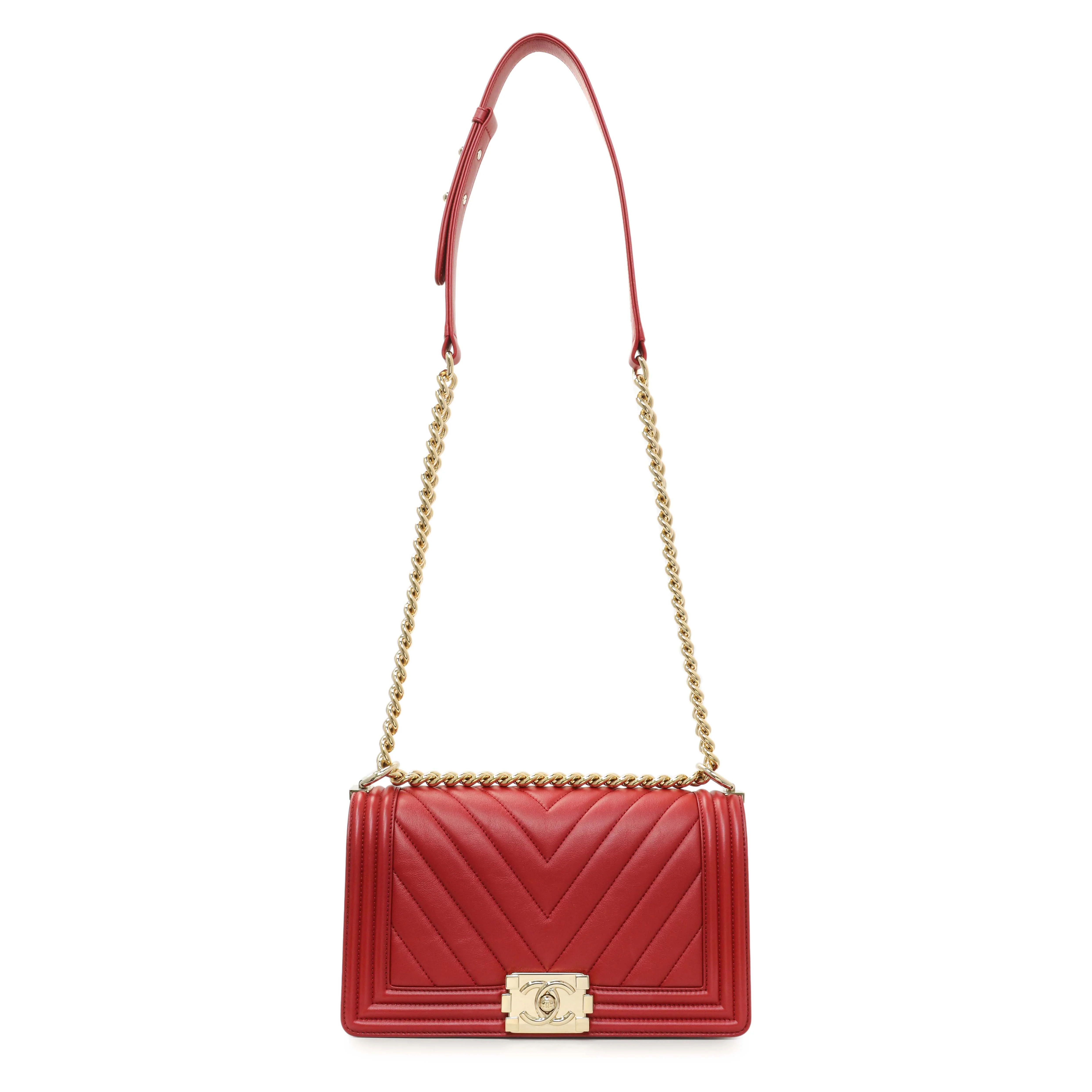 Chanel Red Chevron Quilted Lambskin Medium Boy Flap