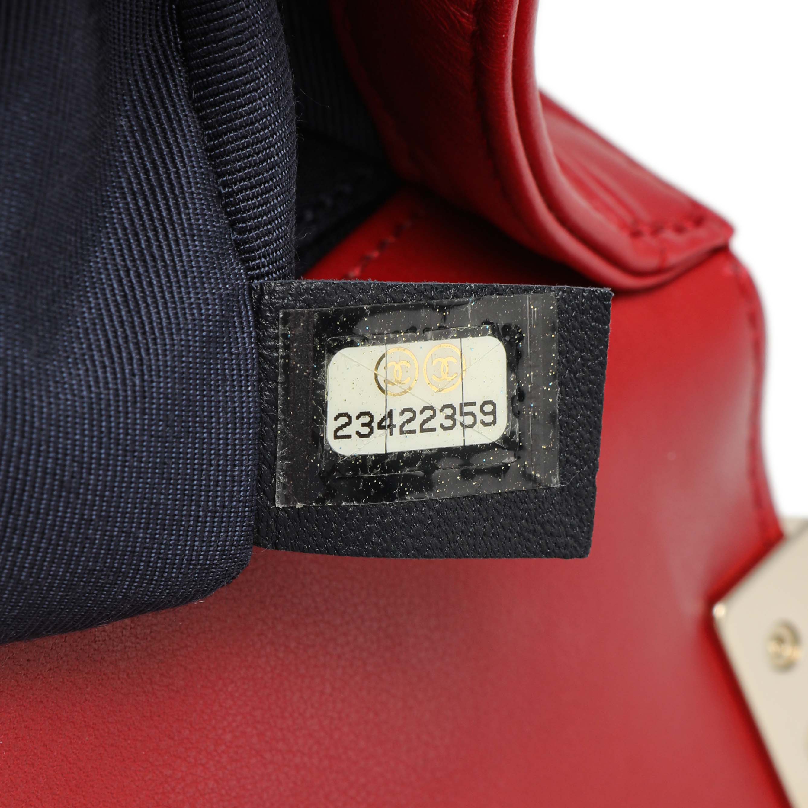 Chanel Red Chevron Quilted Lambskin Medium Boy Flap - Image 7