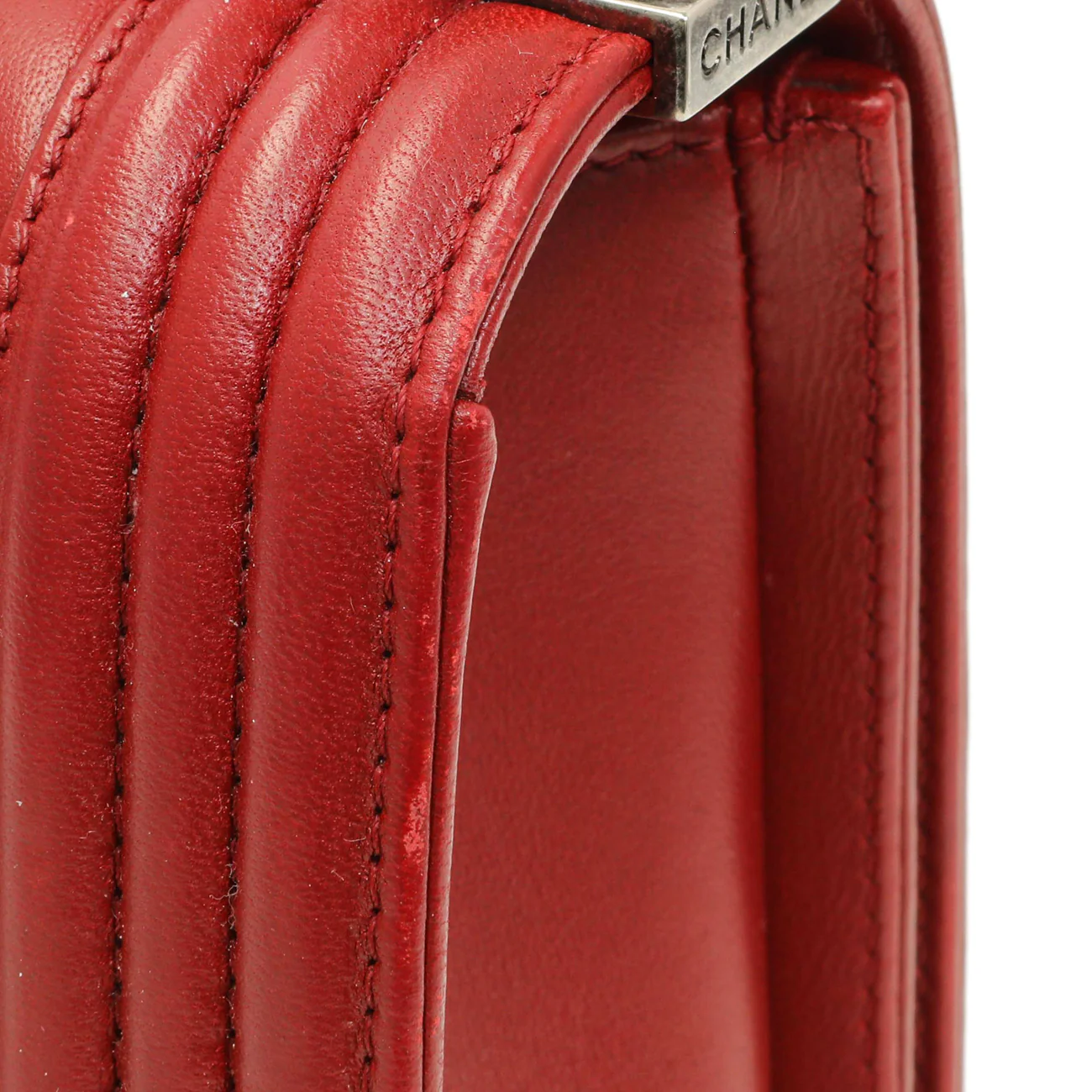 Chanel Red Quilted Calfskin Medium Boy Flap - Image 13