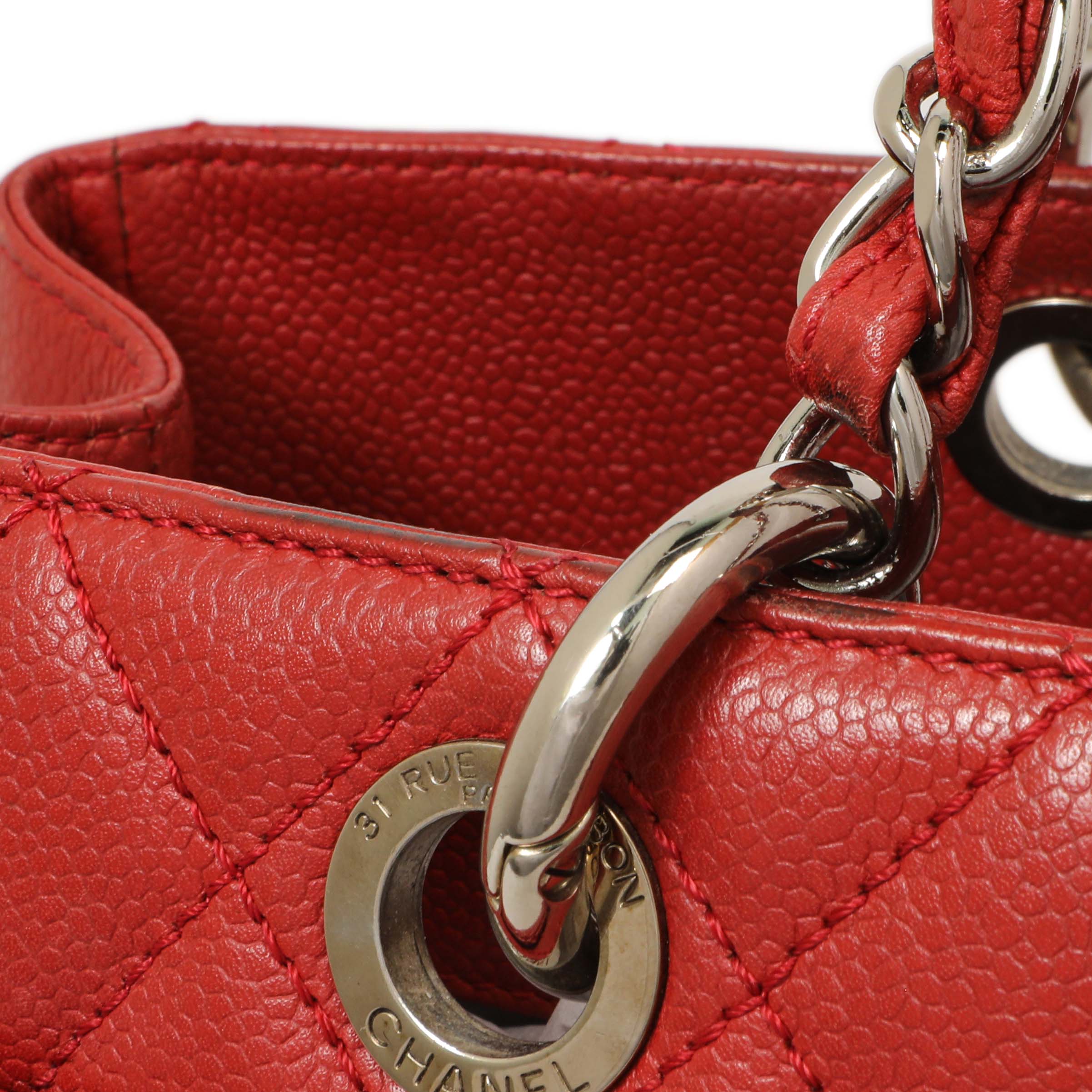 Chanel Red Quilted Caviar Grand Shopping Tote GST - Image 16