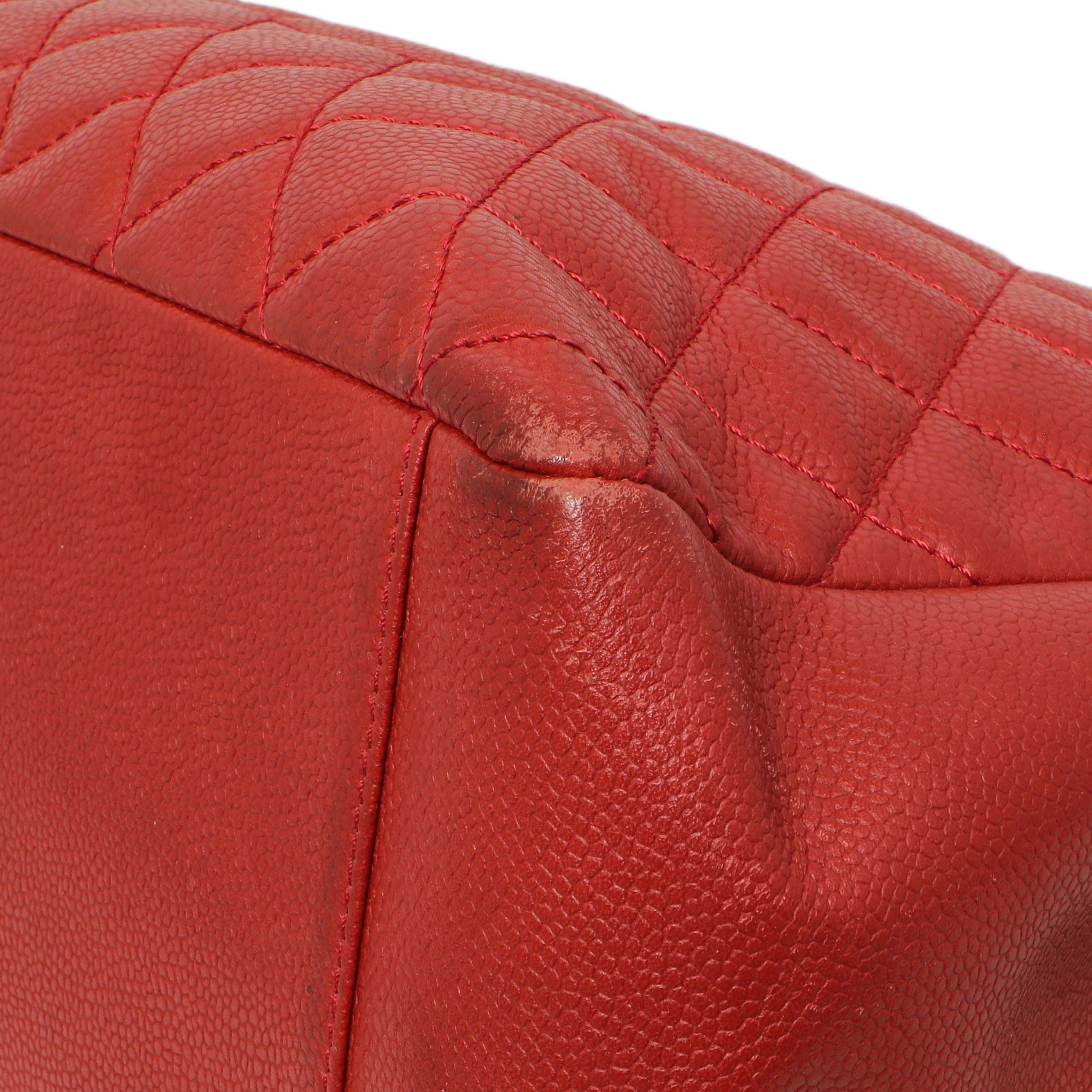 Chanel Red Quilted Caviar Grand Shopping Tote GST - Image 5