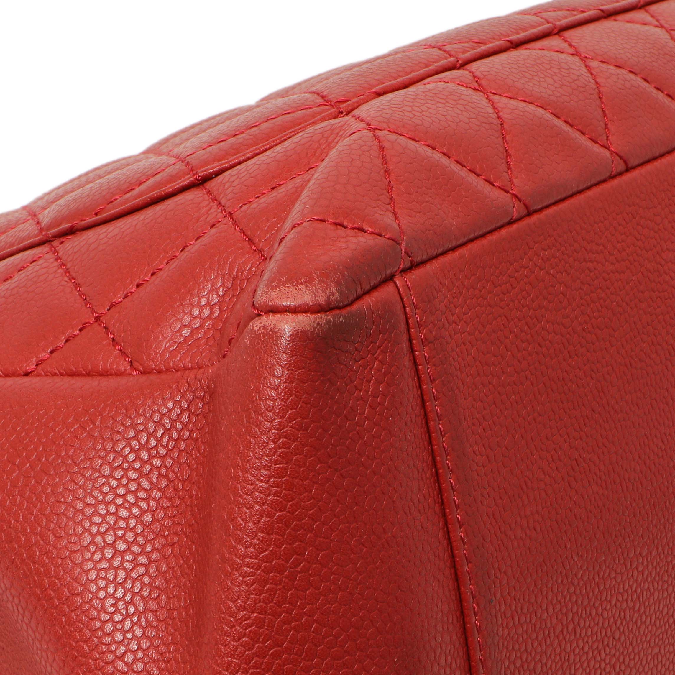 Chanel Red Quilted Caviar Grand Shopping Tote GST - Image 6