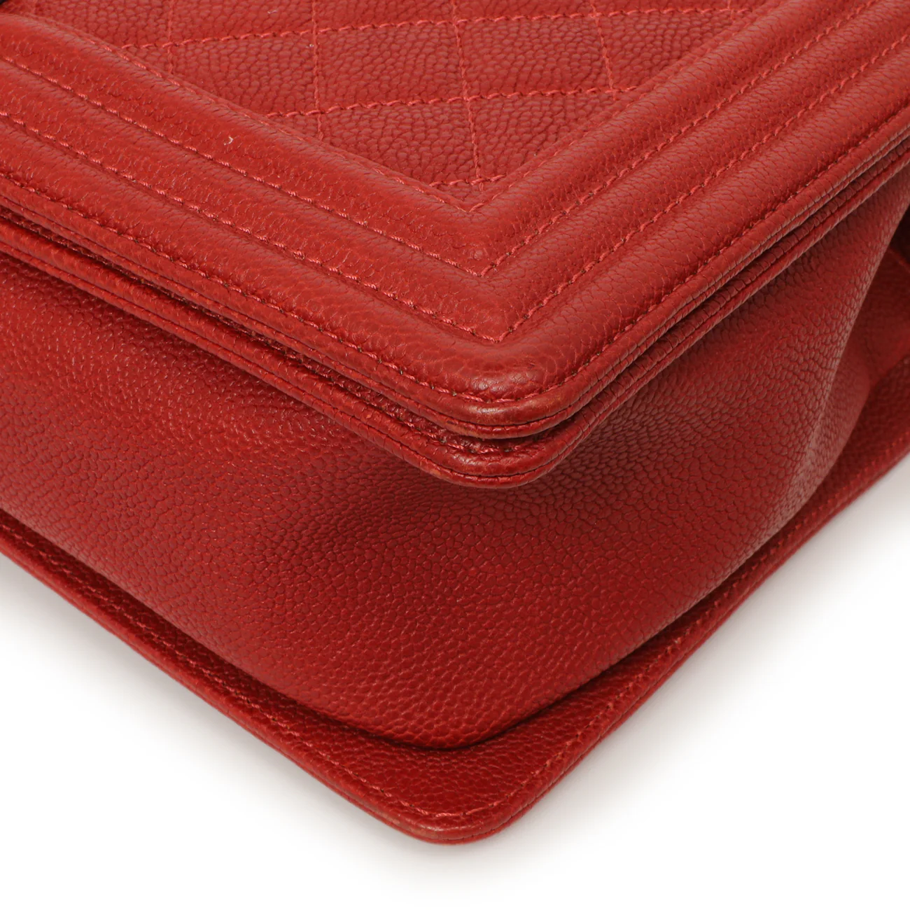 Chanel Red Quilted Caviar New Medium Boy Bag - Image 5
