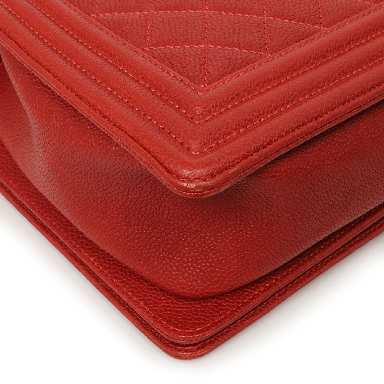 Chanel Red Quilted Caviar New Medium Boy Bag - Image 6