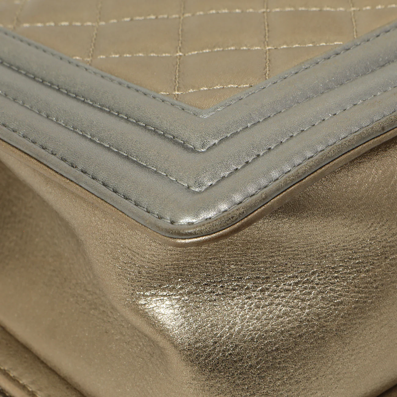 Chanel Silver Gold Quilted Calfskin Medium Boy Bag - Image 6