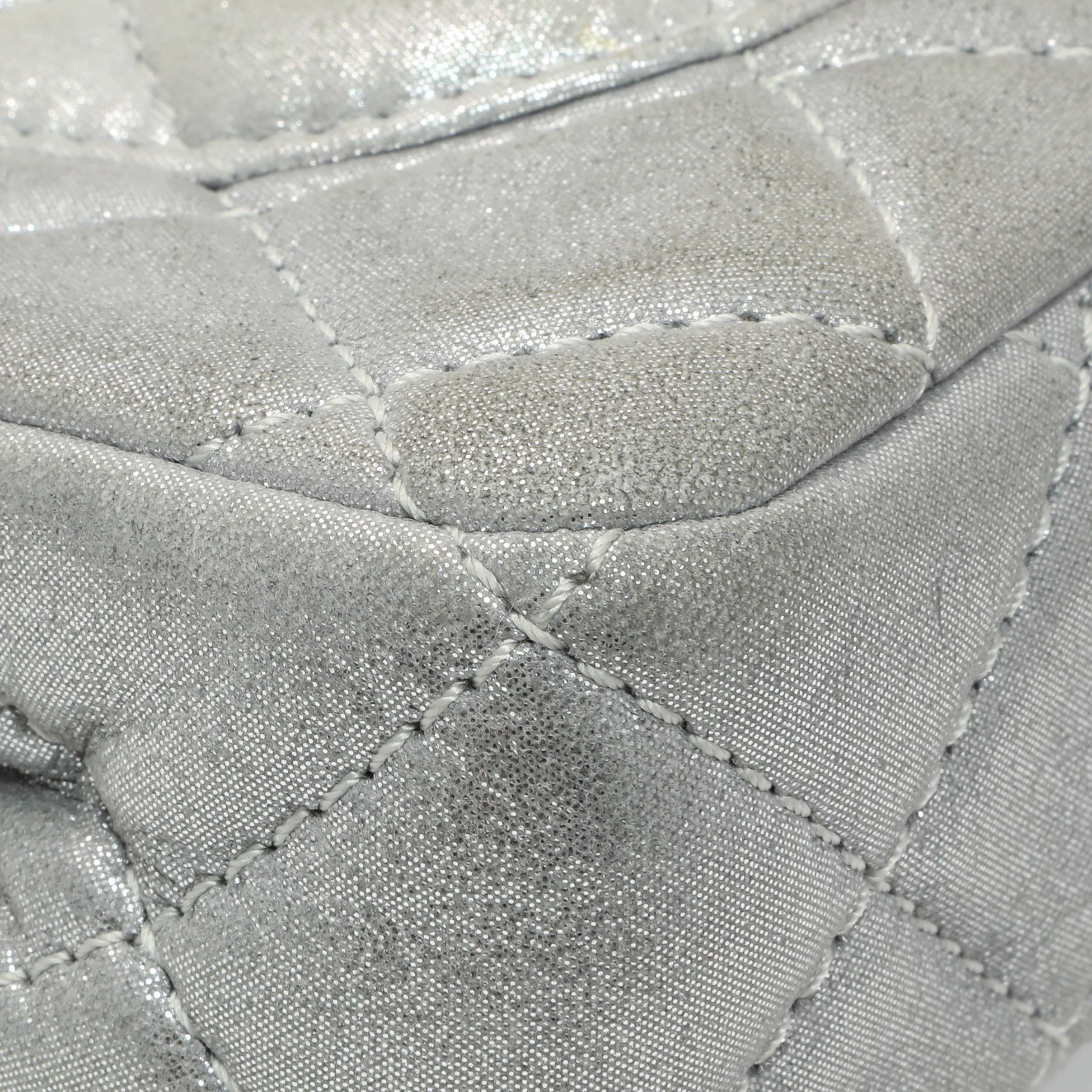 Chanel Silver Iridescent Calfskin Roll Reissue Clutch - Image 6