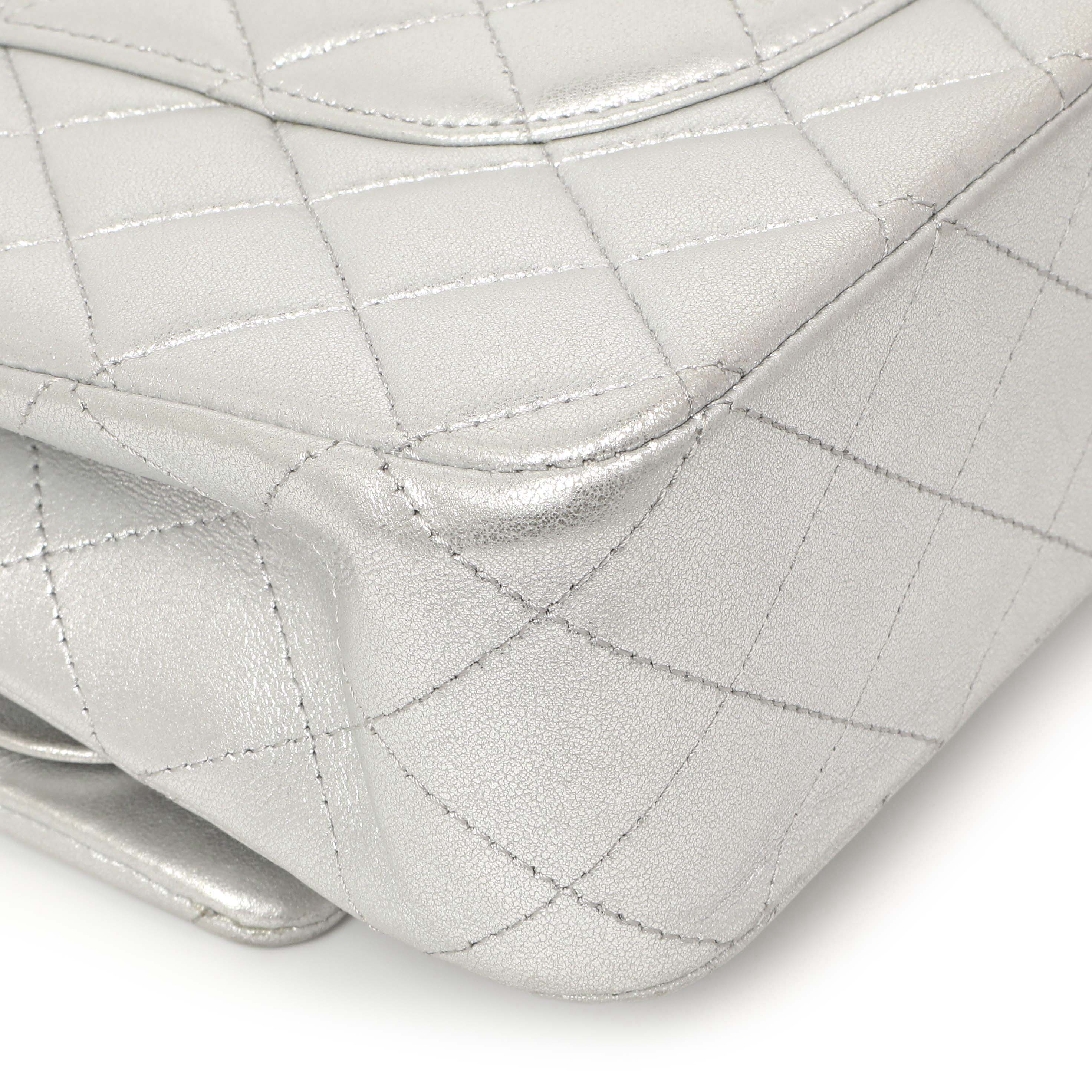 Chanel Silver Quilted Calfskin Medium Classic Double Flap - Image 7