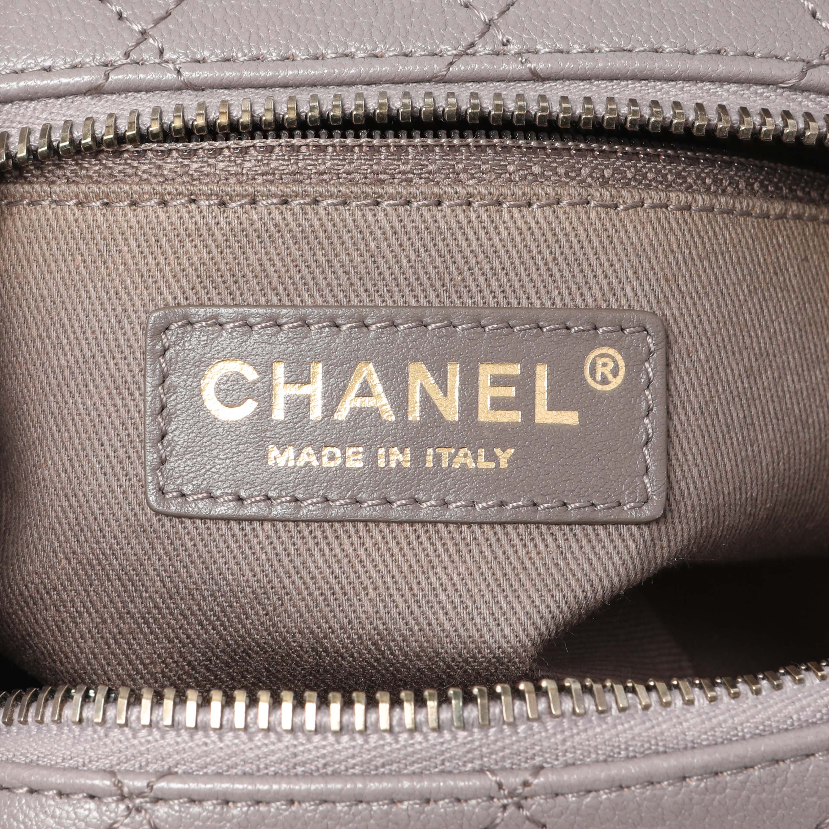 Chanel Taupe Calfskin Coco Curve Vanity Case - Image 6