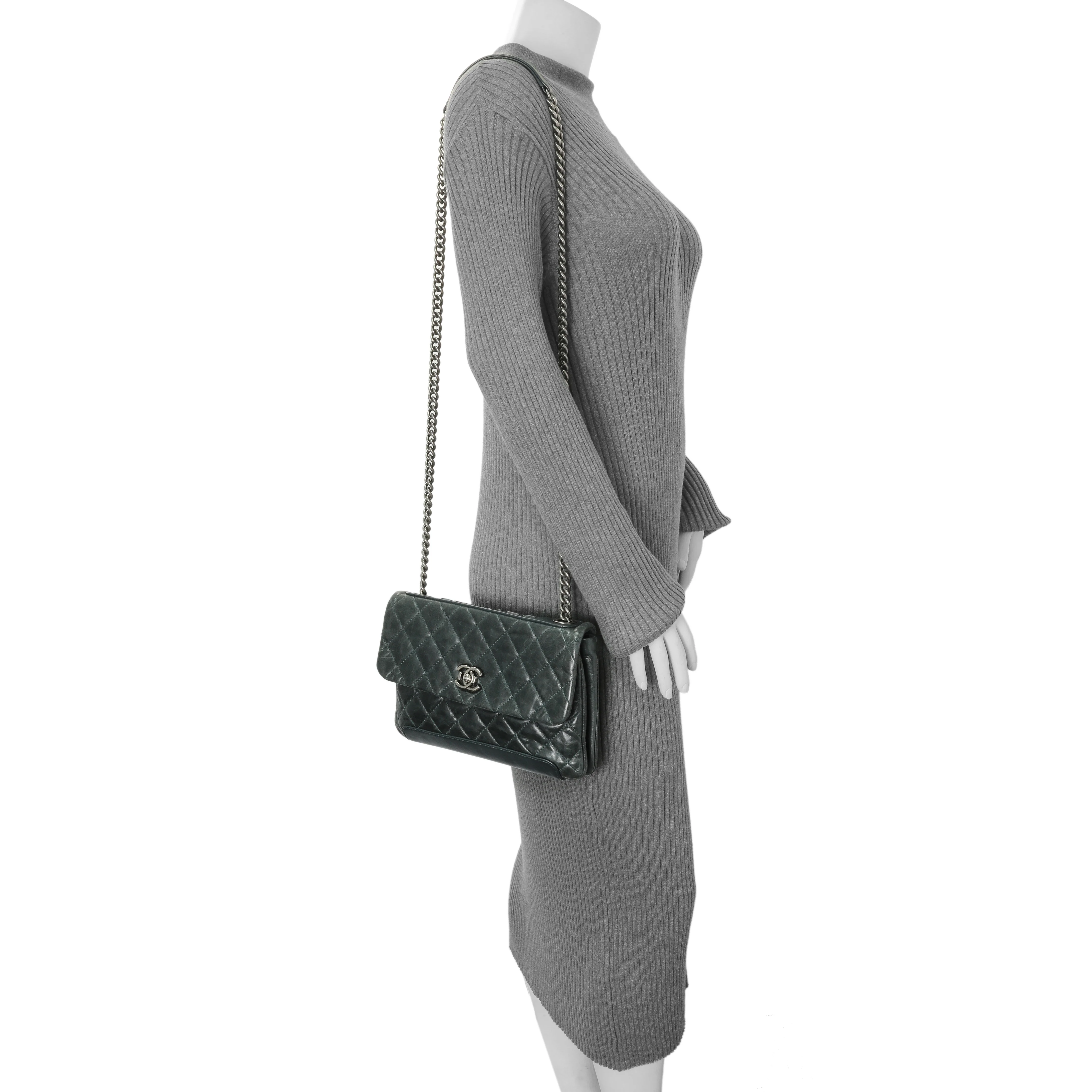 Chanel Teal Glazed Calfskin Crossbody Flap - Image 13