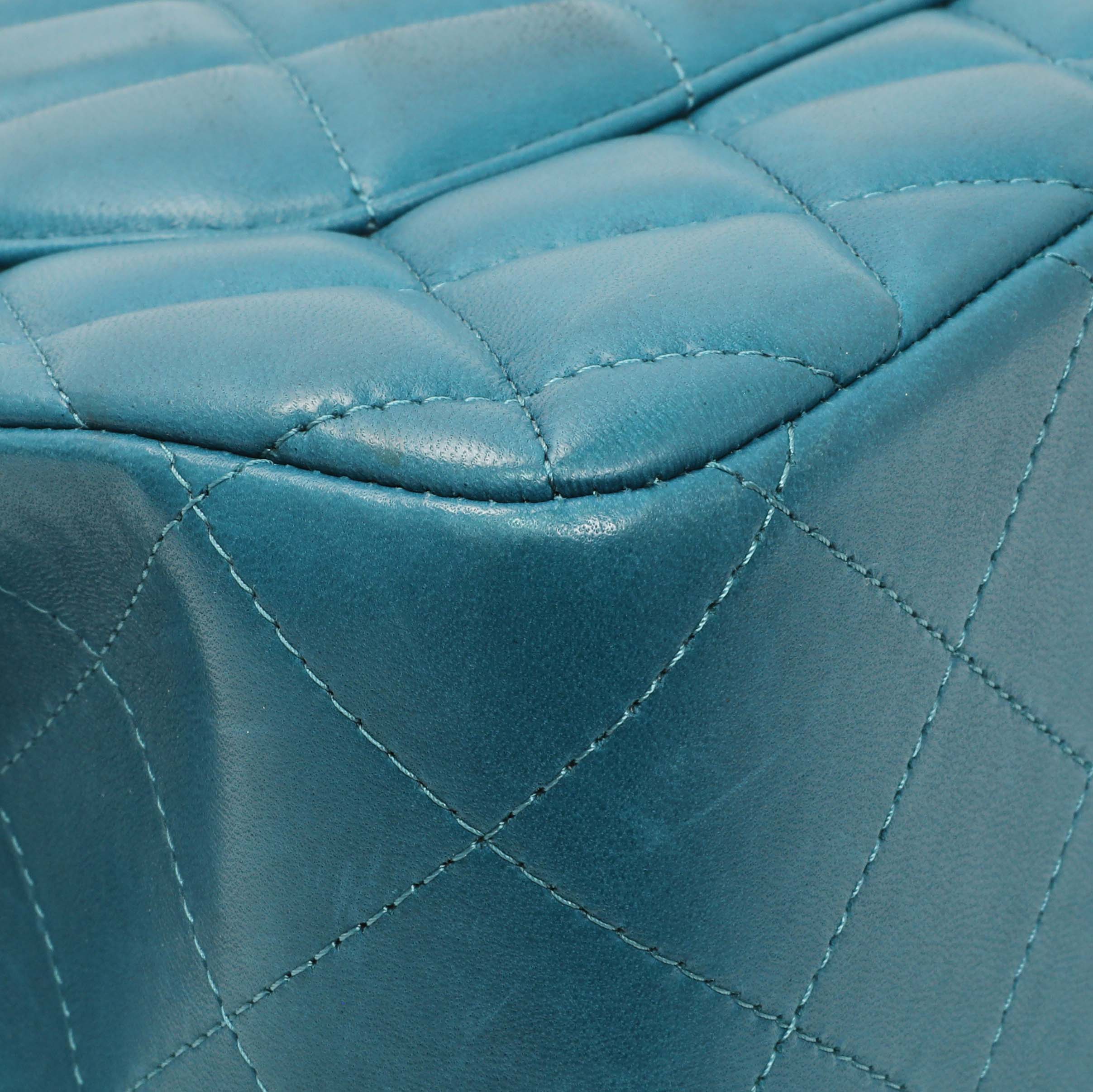 Chanel Teal Quilted Lambskin Jumbo Classic Double Flap - Image 6