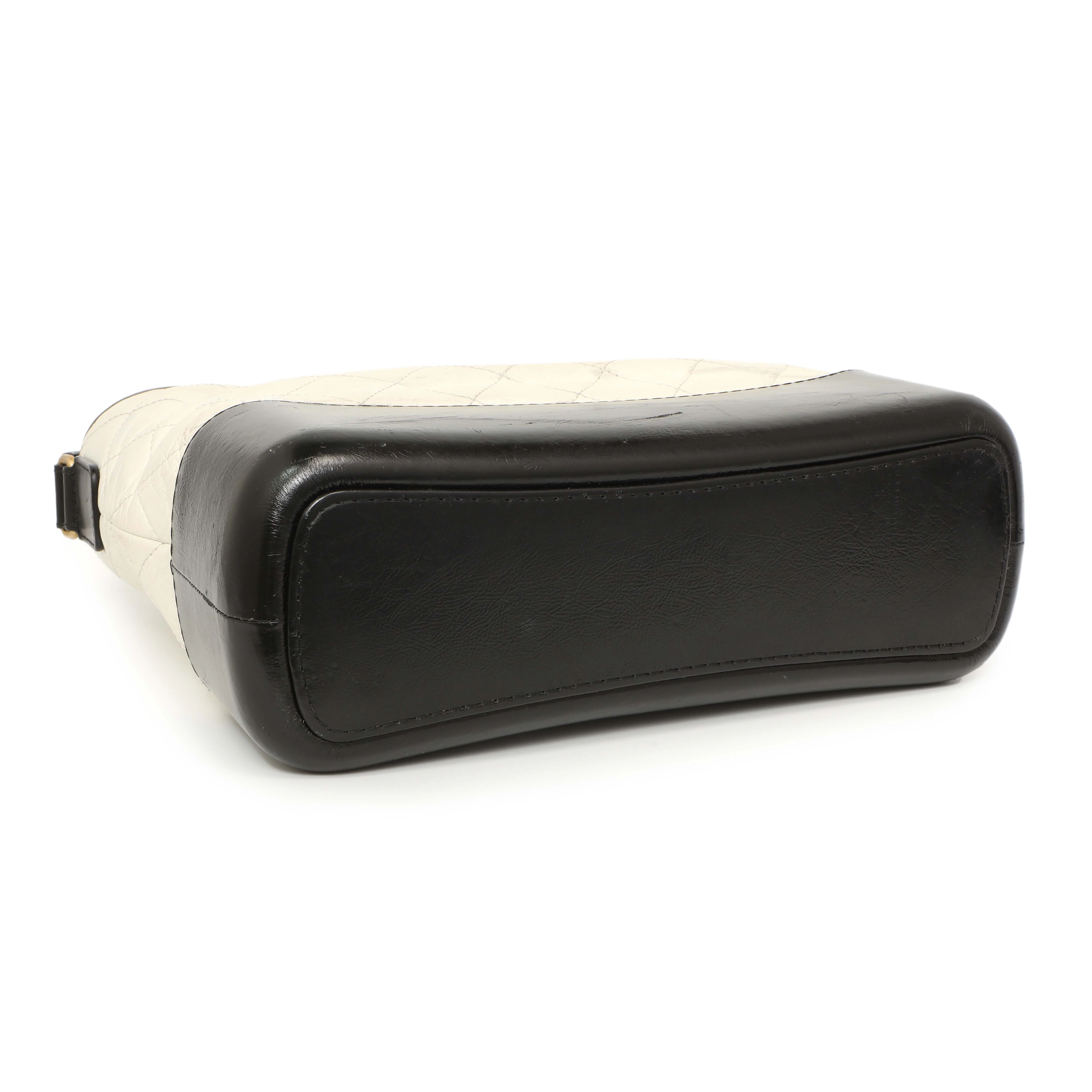 Chanel White Black Aged Calfskin Medium Gabrielle Hobo - Image 4