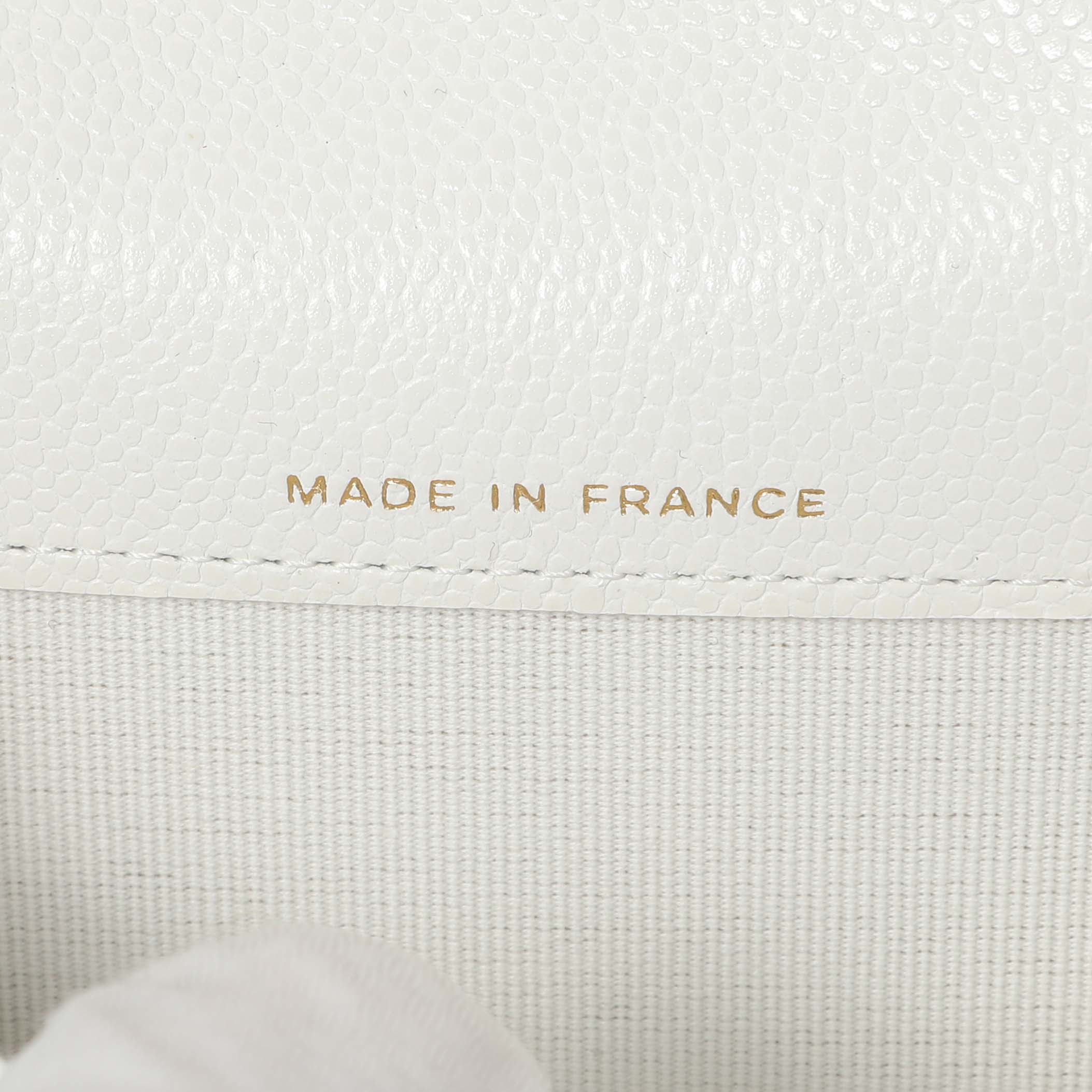Chanel White Quilted Caviar Flap Card Holder - Image 6