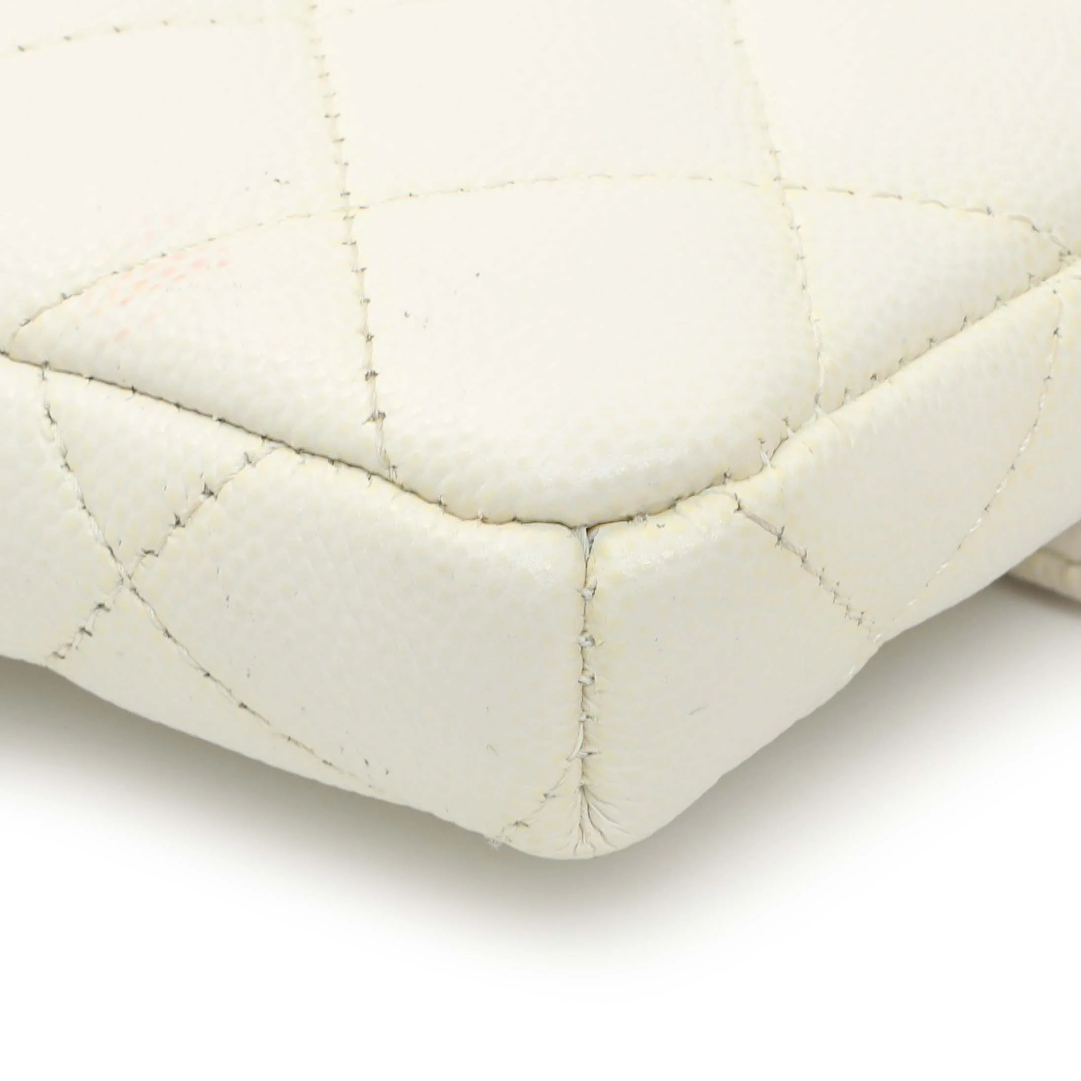 Chanel White Quilted Caviar Flap Clutch - Image 7