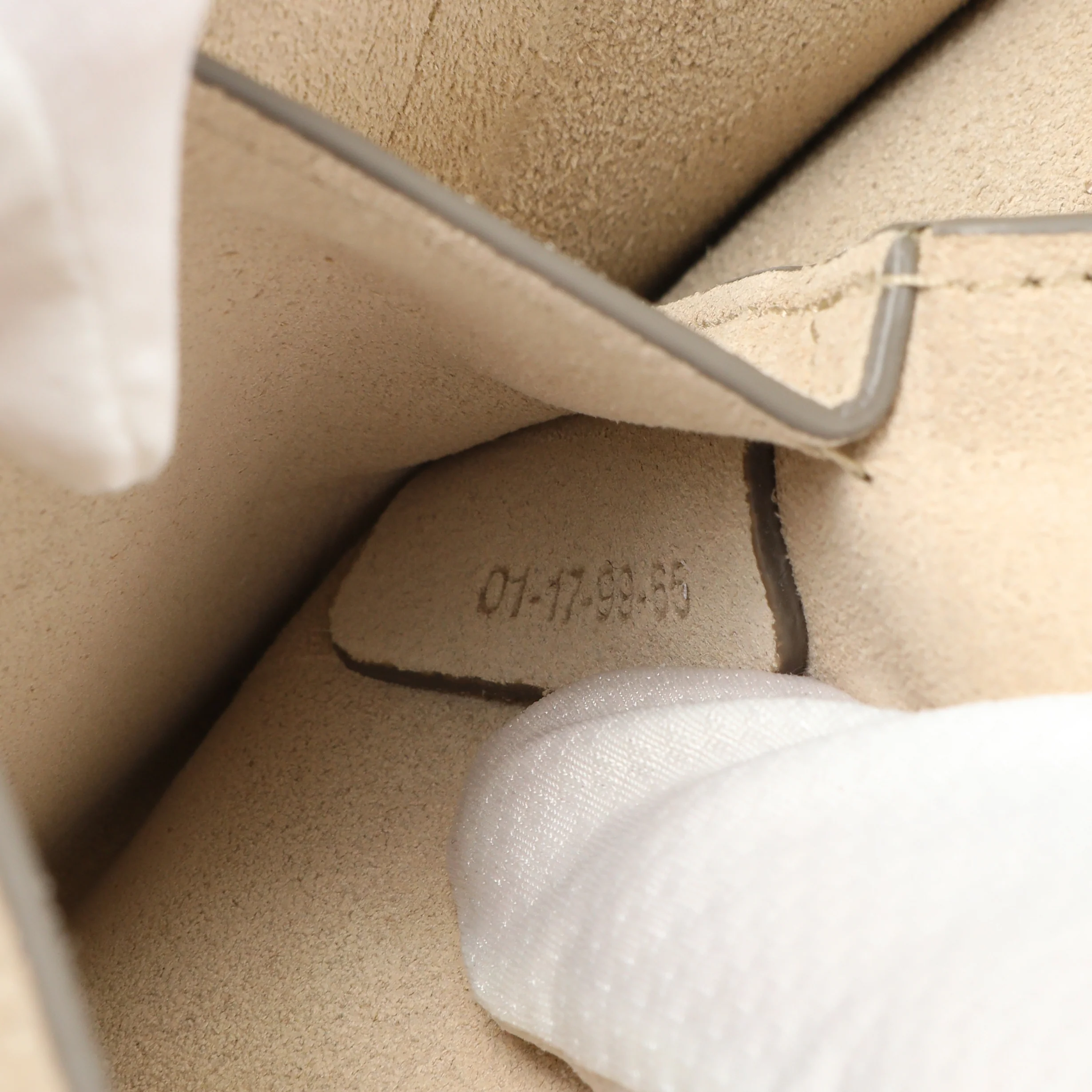 Chloe Beige Grained Calfskin Small Faye Shoulder Bag - Image 7