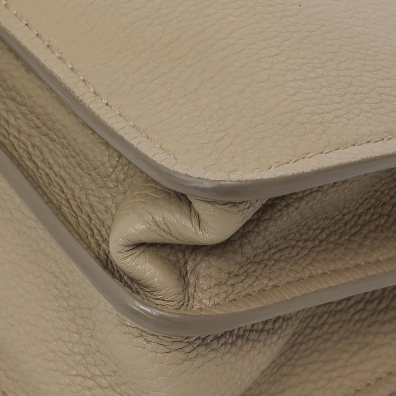 Chloe Grey Grained Calfskin Aby Day Shoulder Bag - Image 7
