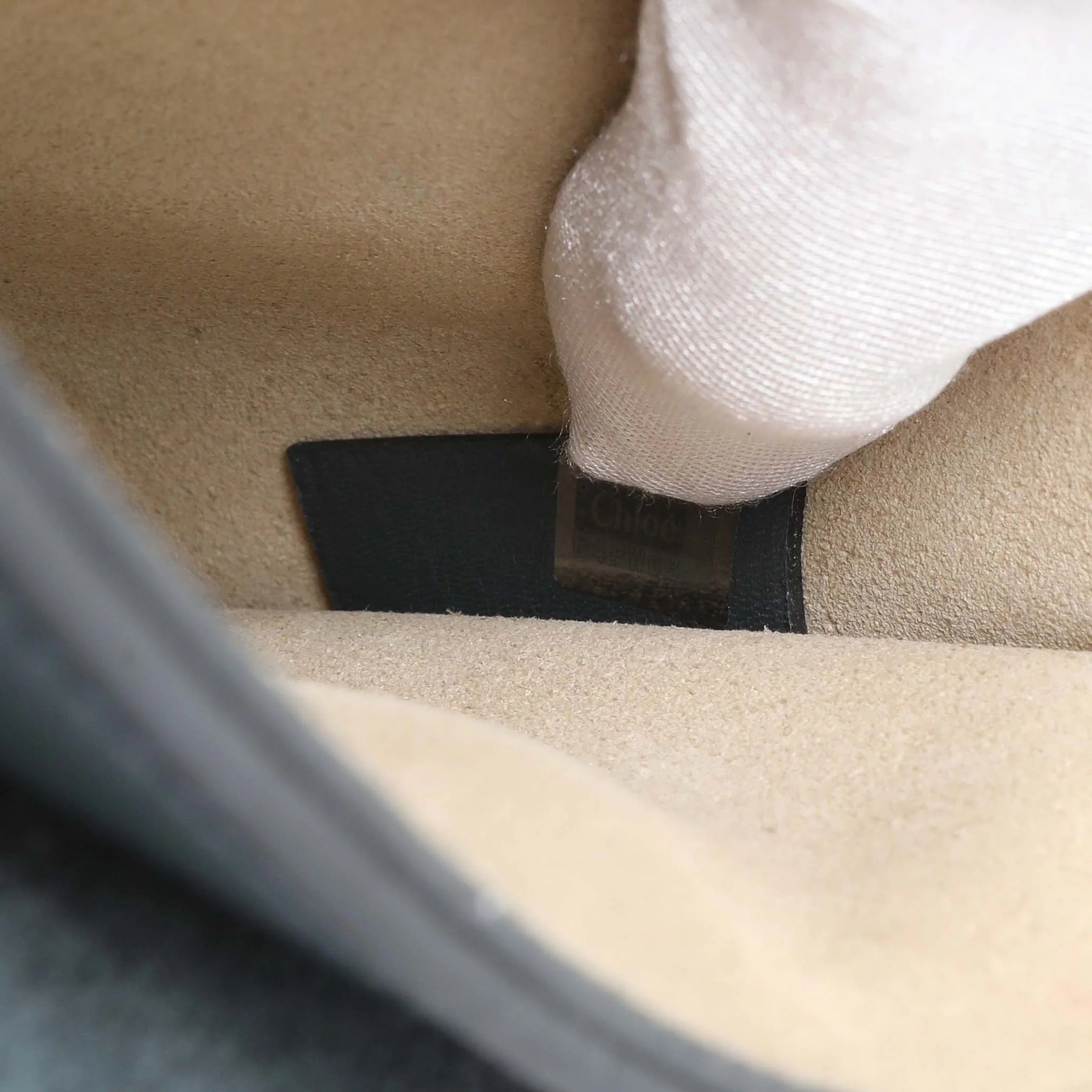 Chloe Suede Smooth Calfskin Drew Shoulder Bag - Image 6