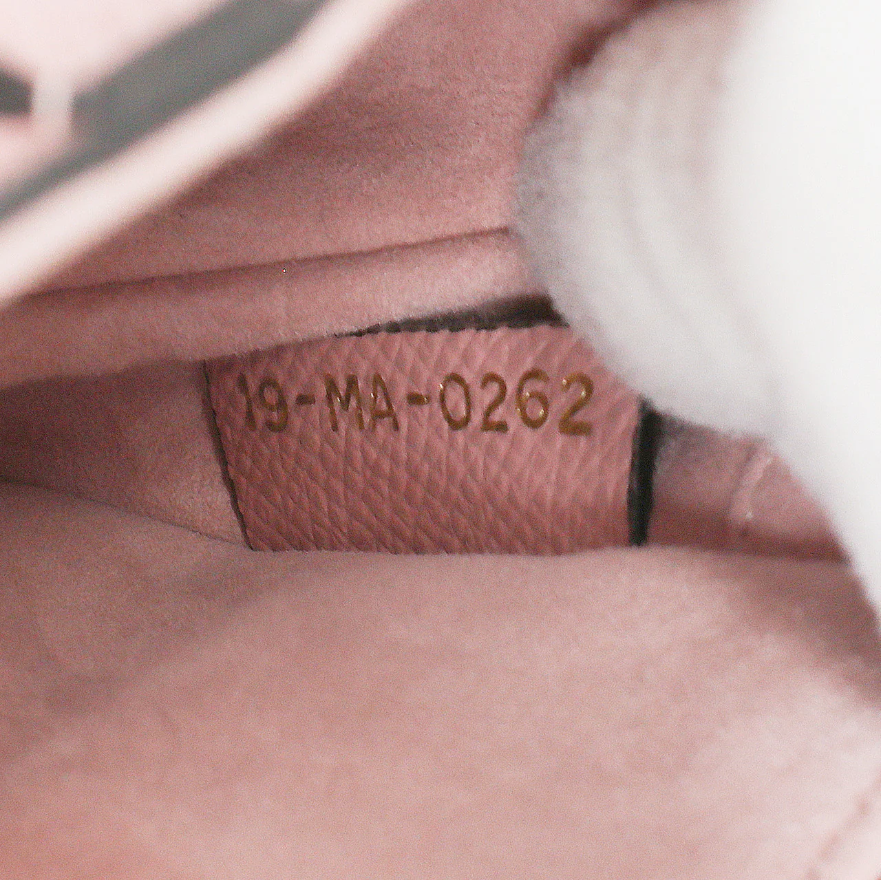 Christian Dior Antique Rose Grained Calfskin Mini Saddle Bag - Image 6