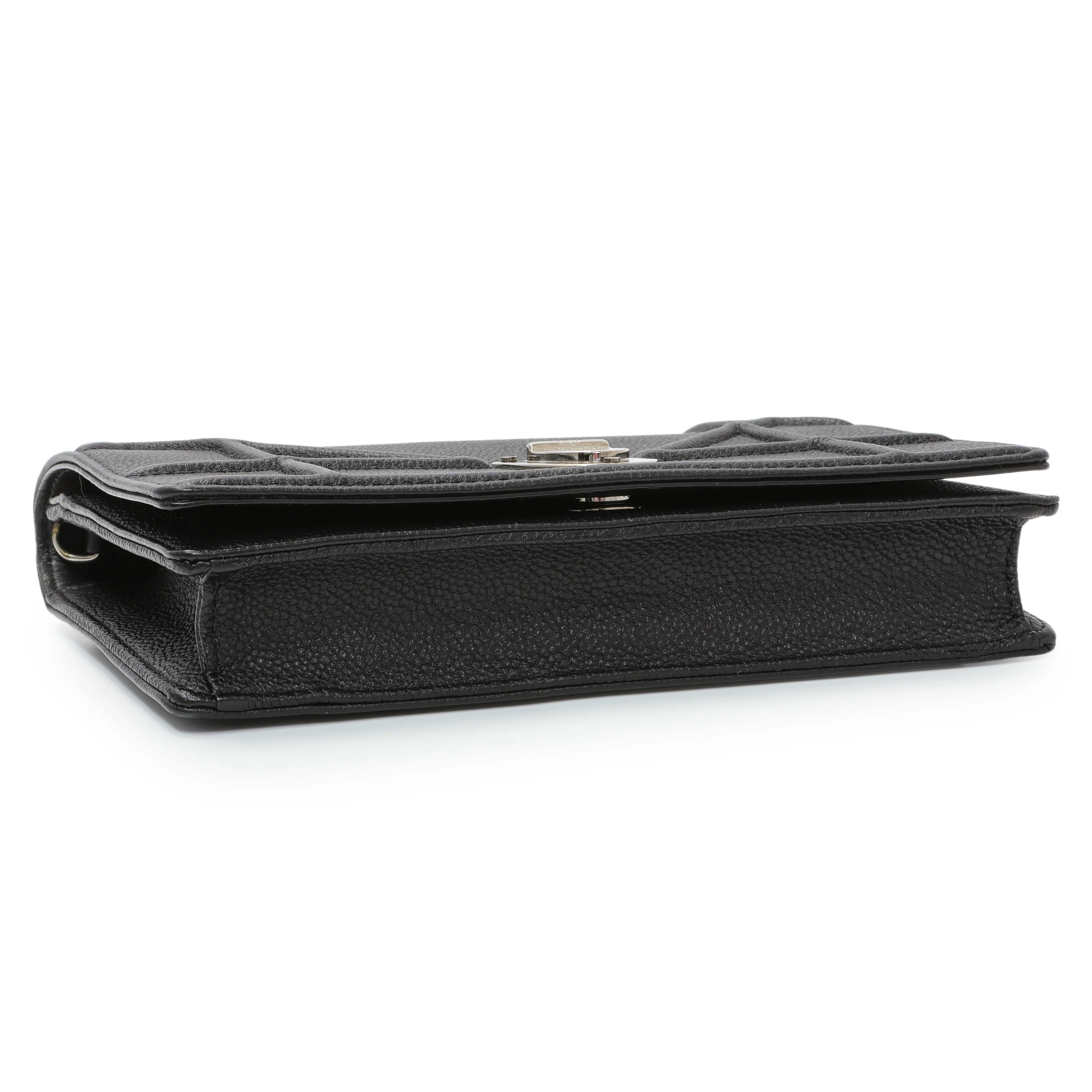 Christian Dior Black Grained Calfskin Diorama Wallet on Chain - Image 3