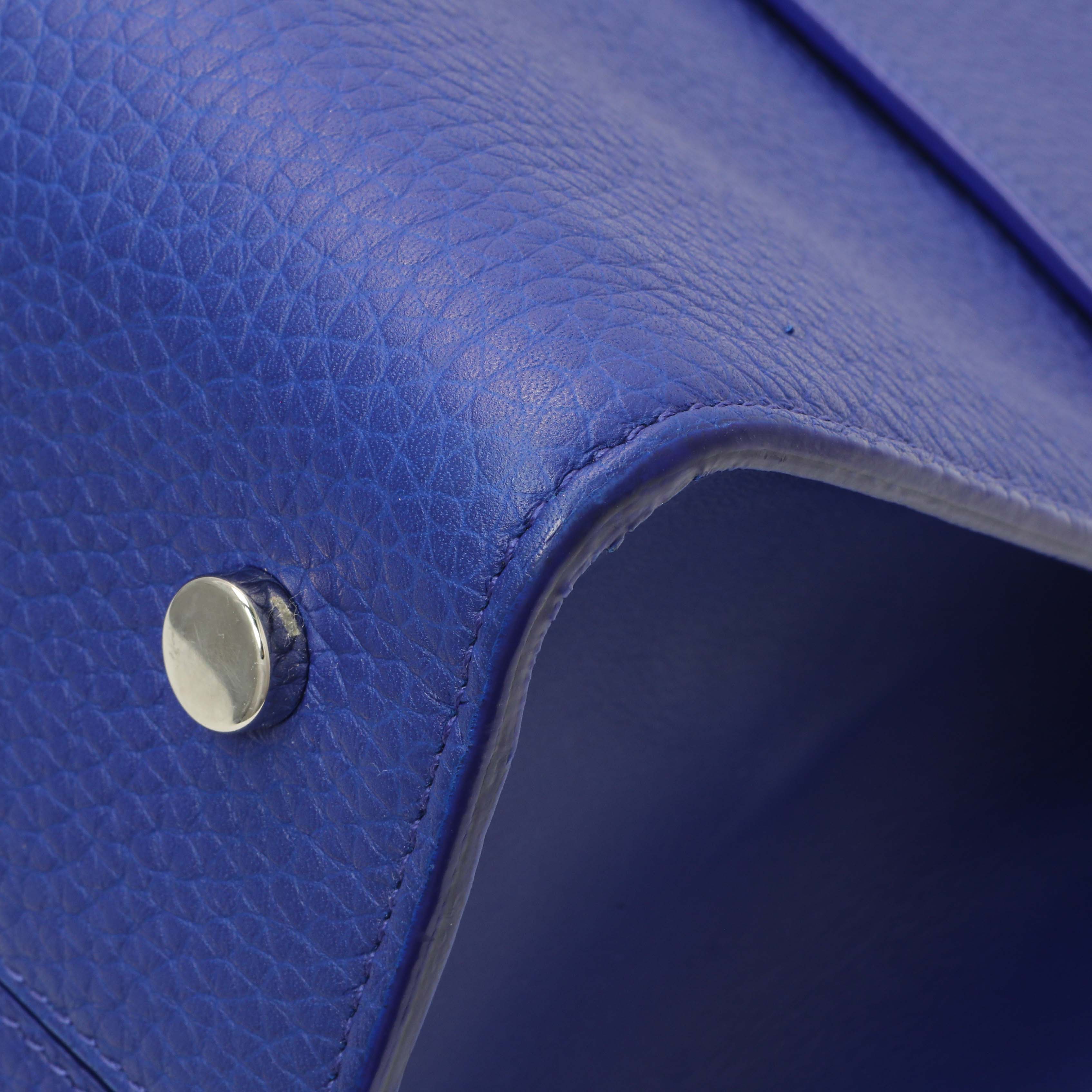 Christian Dior Blue Bullcalf Medium Diorever Flap - Image 5