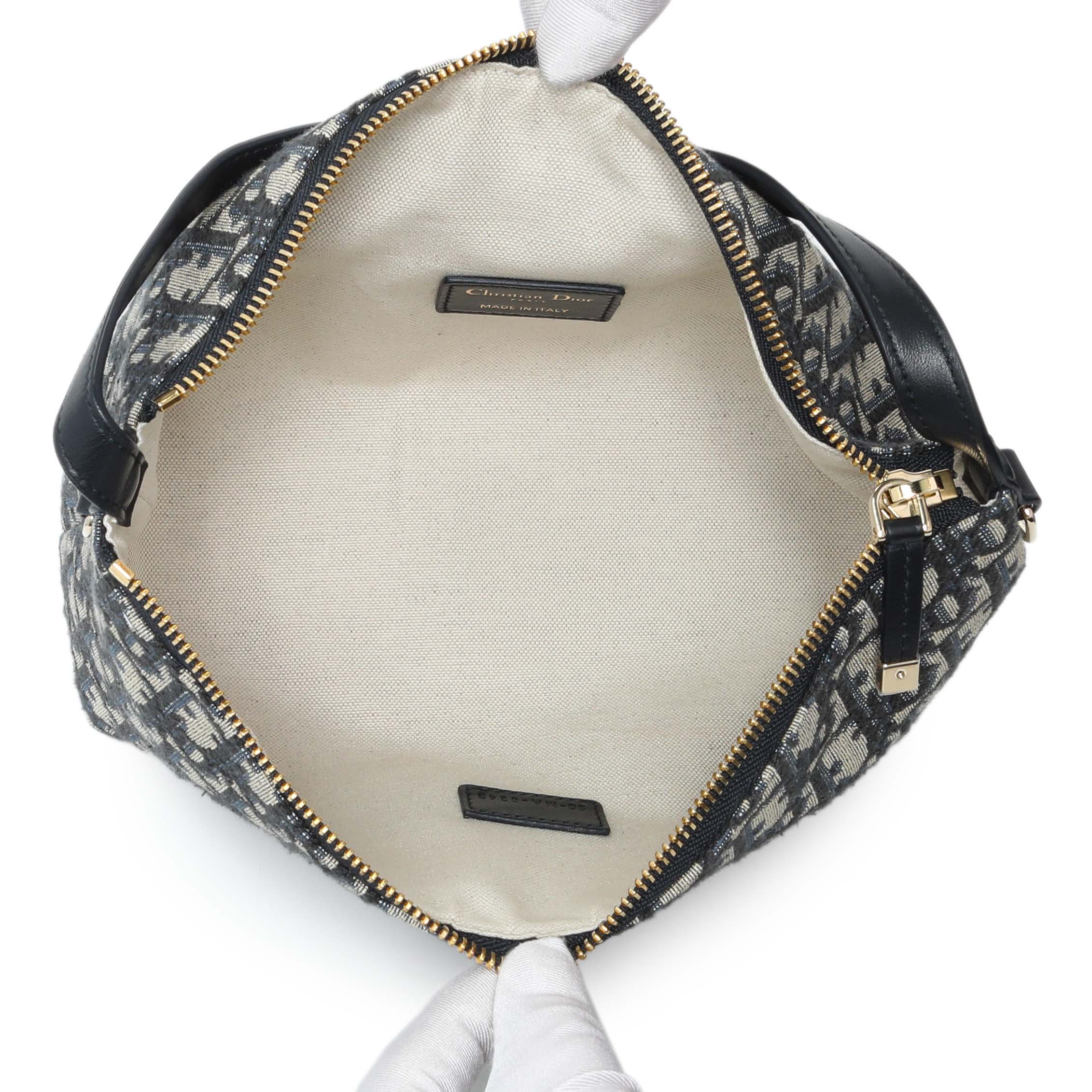 Christian Dior Blue Oblique Jacquard Medium DiorTravel Nomad Pouch - Image 4