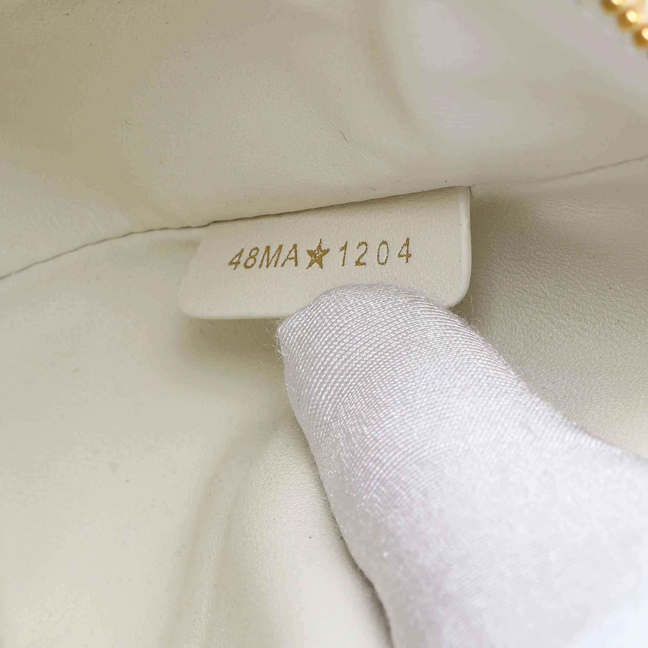 Christian Dior Latte Macrocannage Lambskin Diorstar Hobo Bag With Chain - Image 6