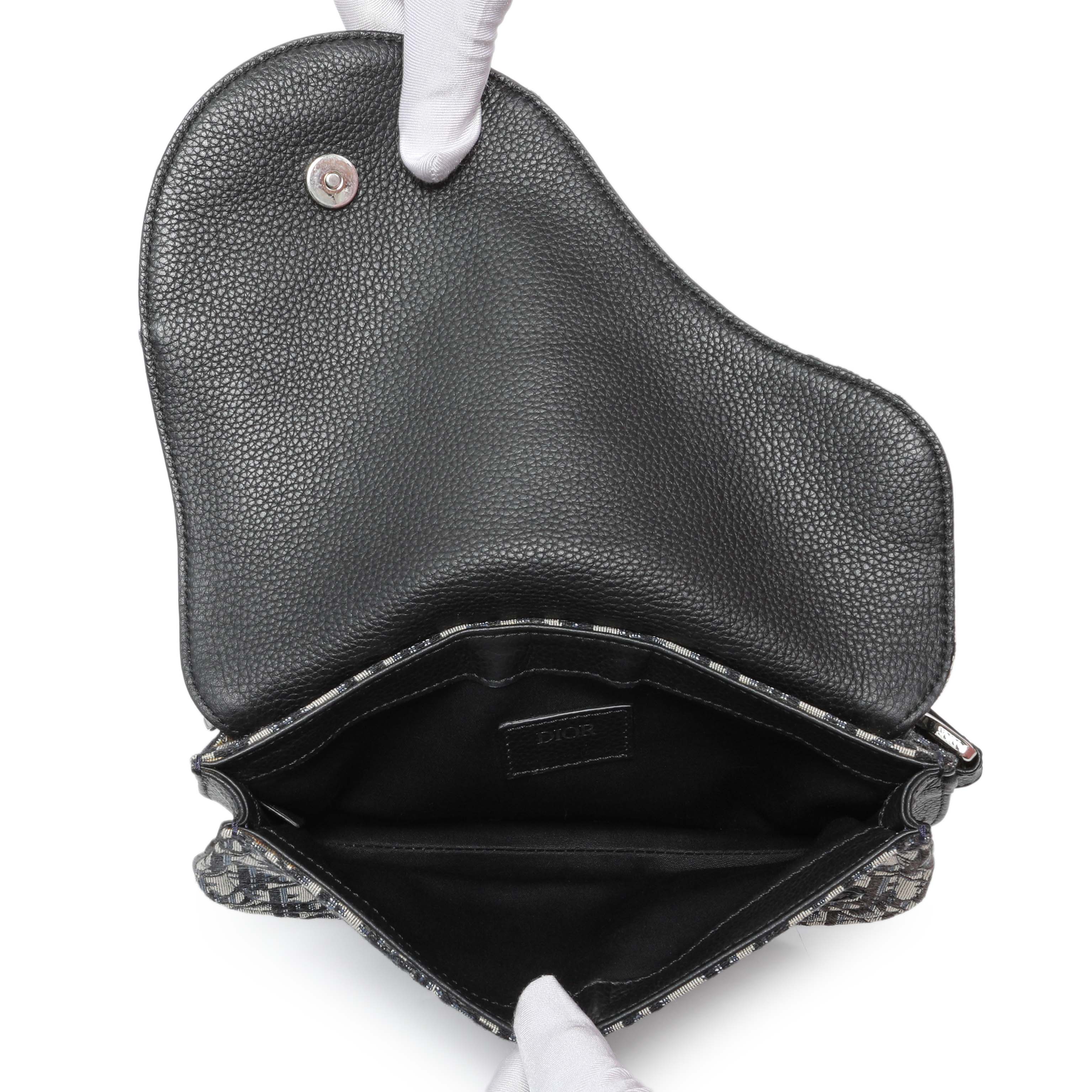 Christian Dior Oblique Saddle Messenger Pouch - Image 4