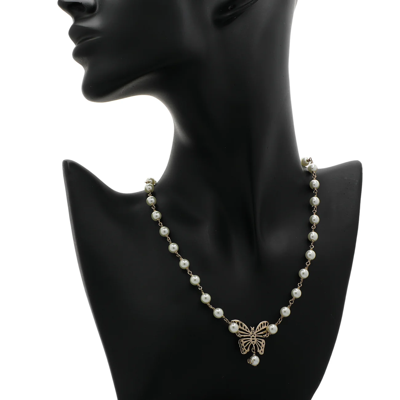 Christian Dior Pearl Butterfly Necklace - Image 4