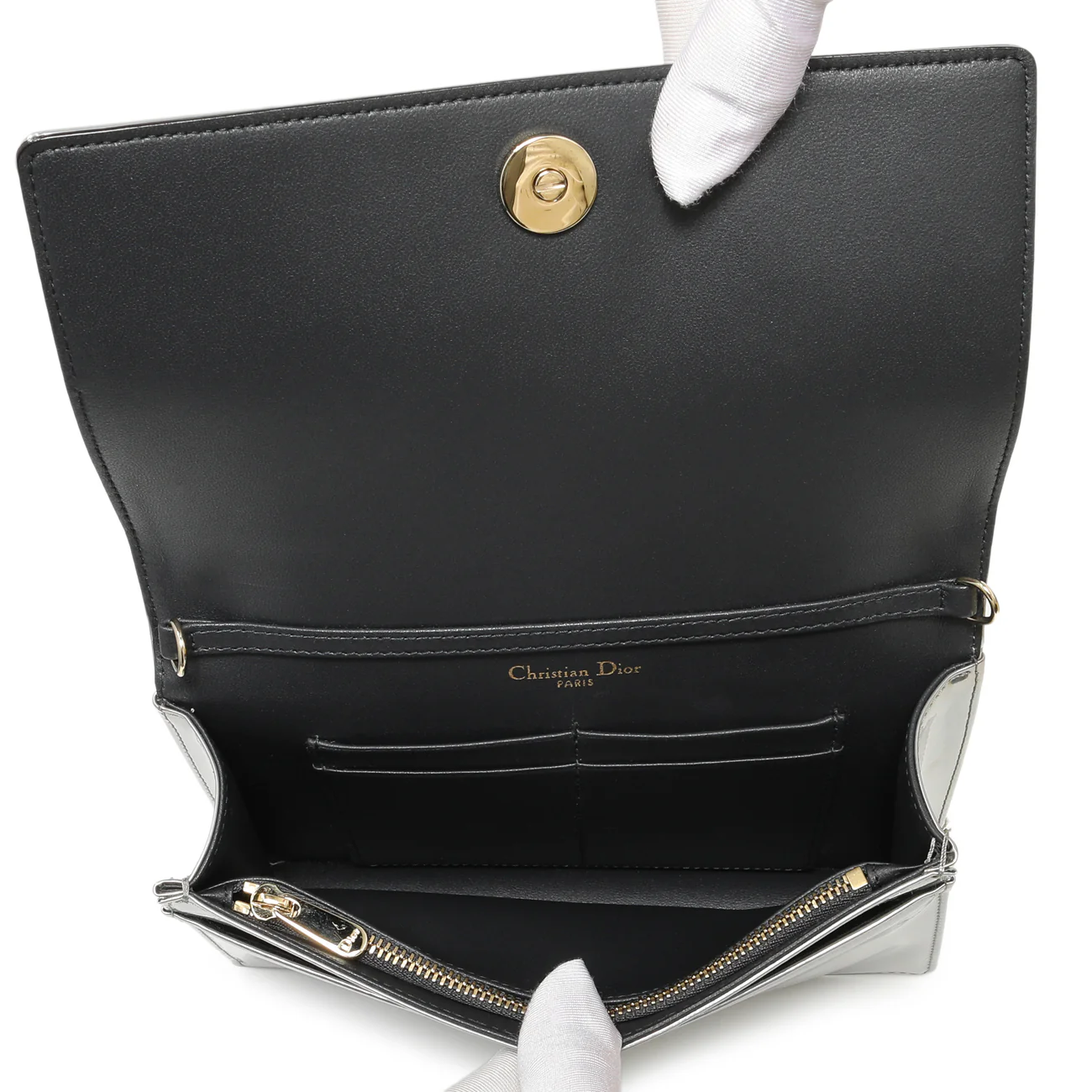 Christian Dior Silver Patent Micro-Cannage Diorama Wallet on Chain - Image 4