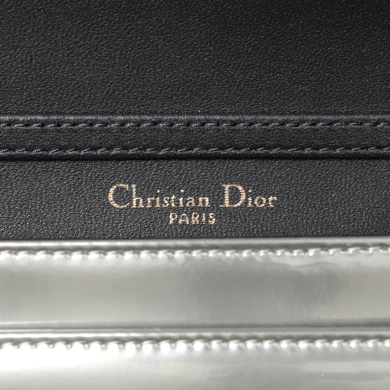 Christian Dior Silver Patent Micro-Cannage Diorama Wallet on Chain - Image 5
