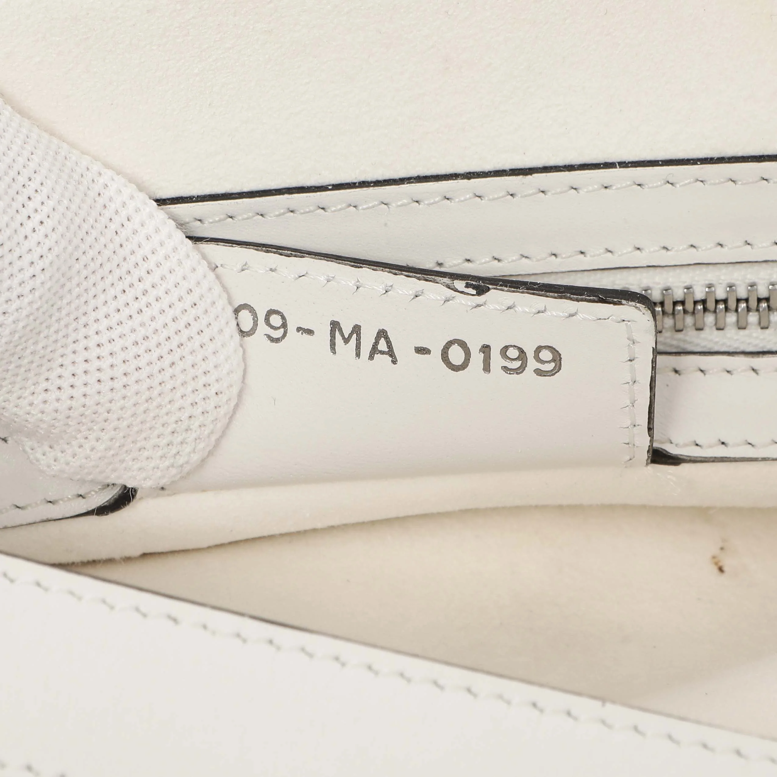 Christian Dior White Calfskin Saddle Bag - Image 6
