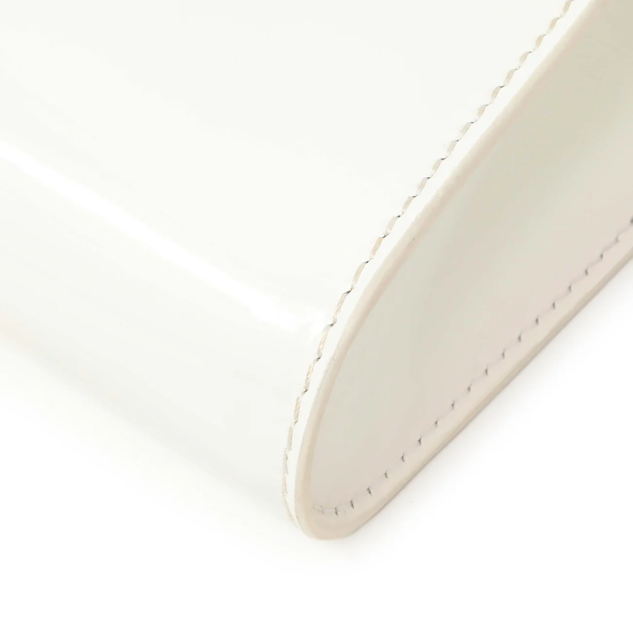 Christian Louboutin White Patent Vero Dodat Clutch - Image 5