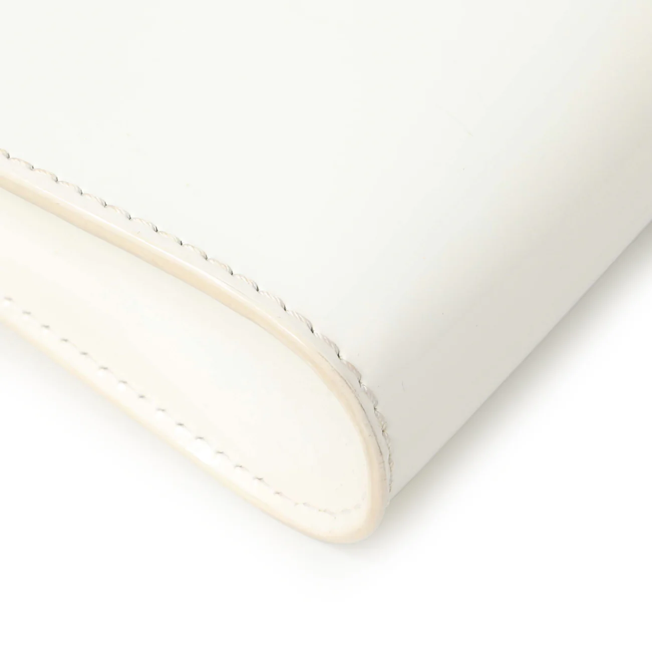 Christian Louboutin White Patent Vero Dodat Clutch - Image 6