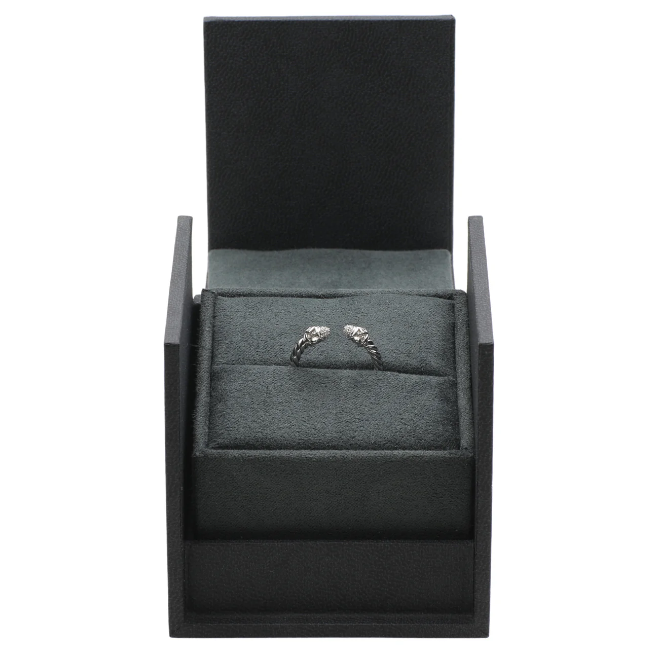 David Yurman 18K White Gold 2.3mm Renaissance Ring - Image 4