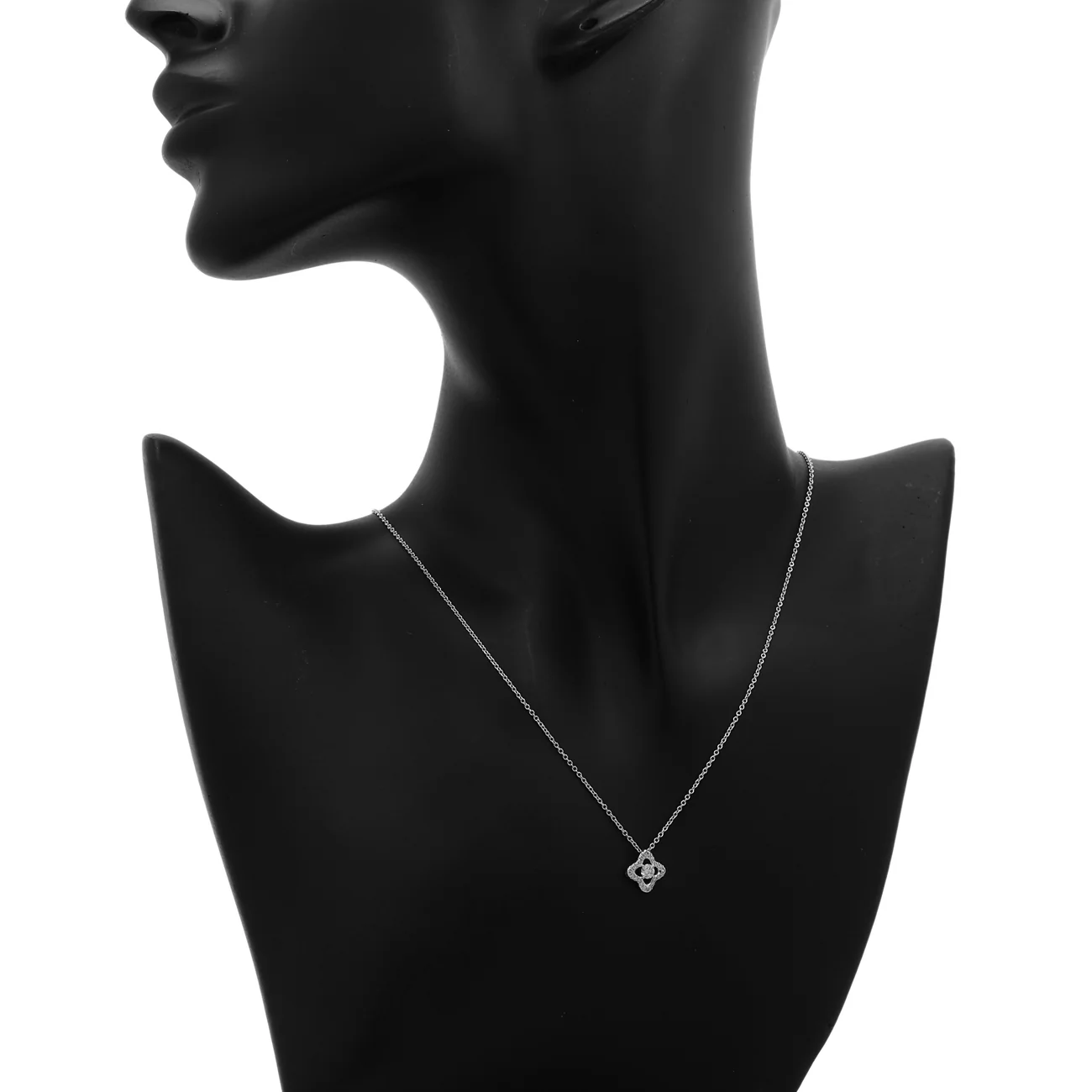 David Yurman 18K White Gold Diamond Venetian Quatrefoil Pendant Necklace - Image 4