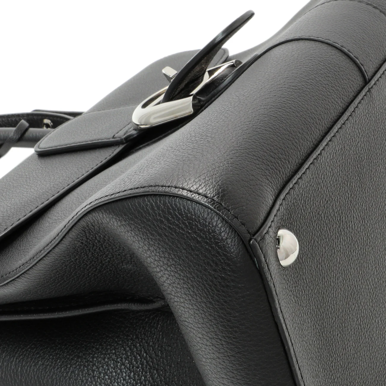 Delvaux Black Grained Calfskin Brillant MM - Image 4