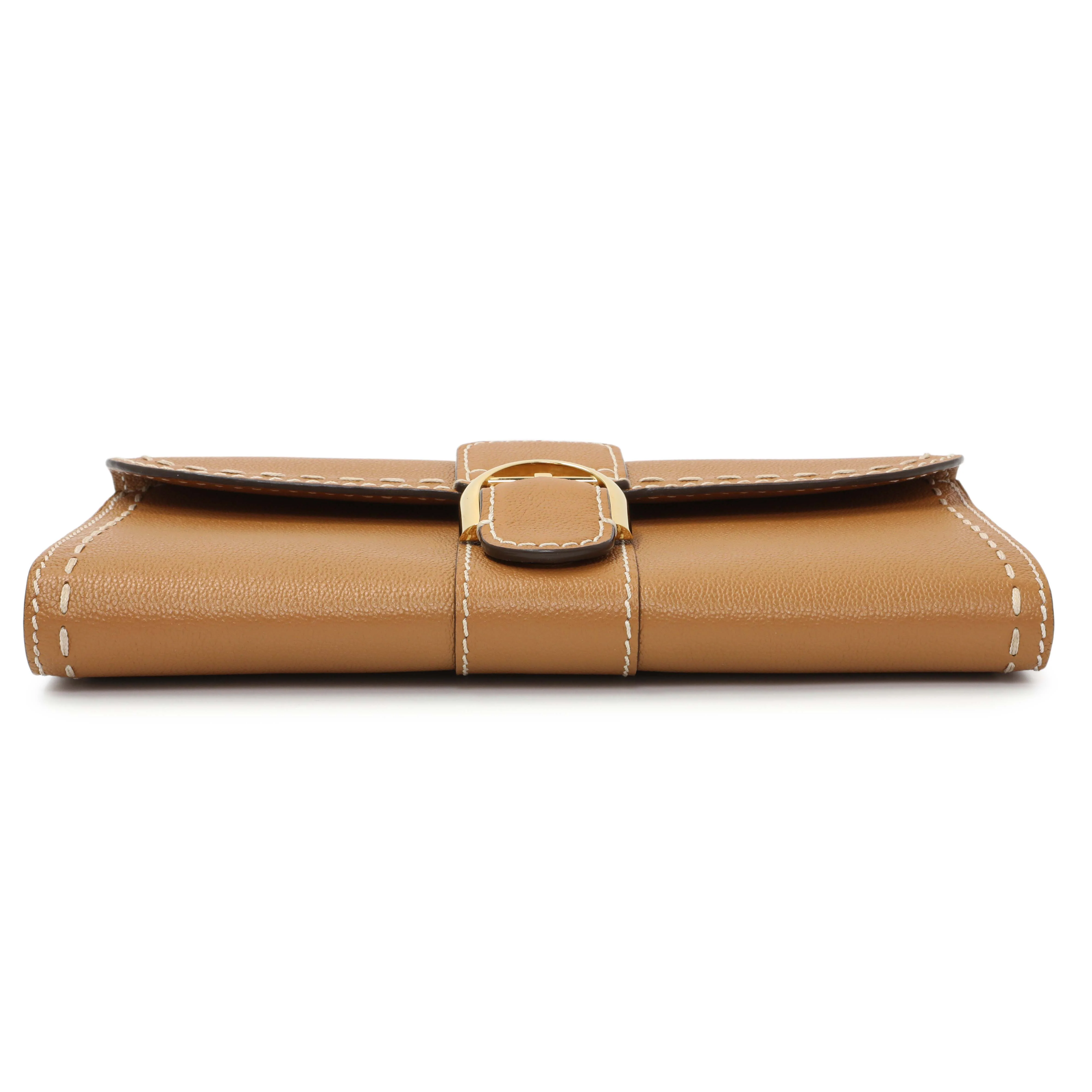 Delvaux Tan Rodeo Calfskin Brillant Wallet On Chain - Image 3