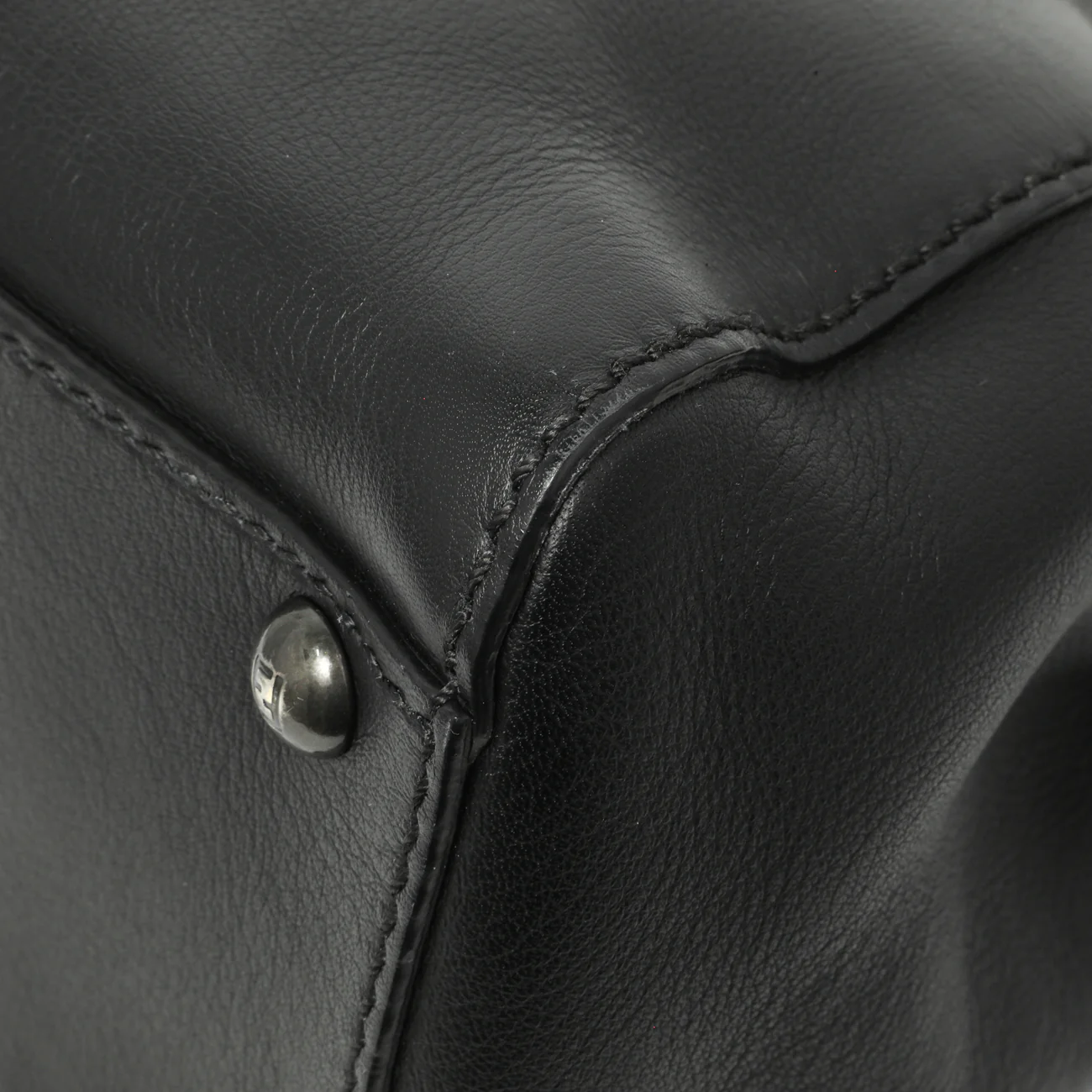 Fendi Black Vitello Seta Medium Peekaboo Iconic Satchel - Image 7