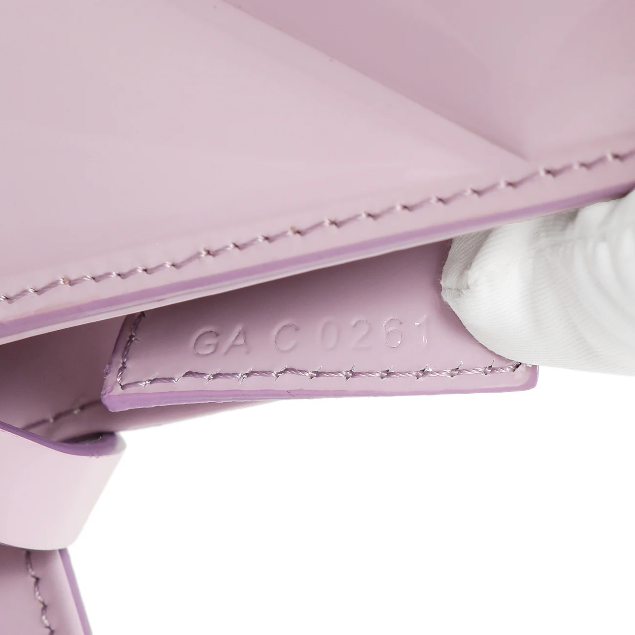 Givenchy Lilac Padded Patent Small Cut Out Shoulder Bag - Image 6
