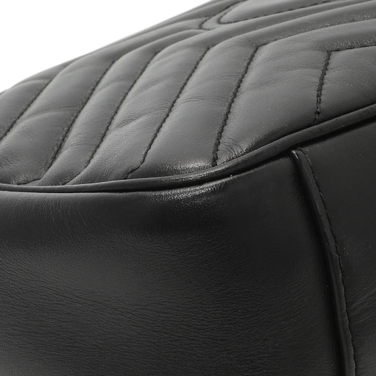 Gucci Black Calfskin Matelasse Small GG Marmont Shoulder Bag - Image 6