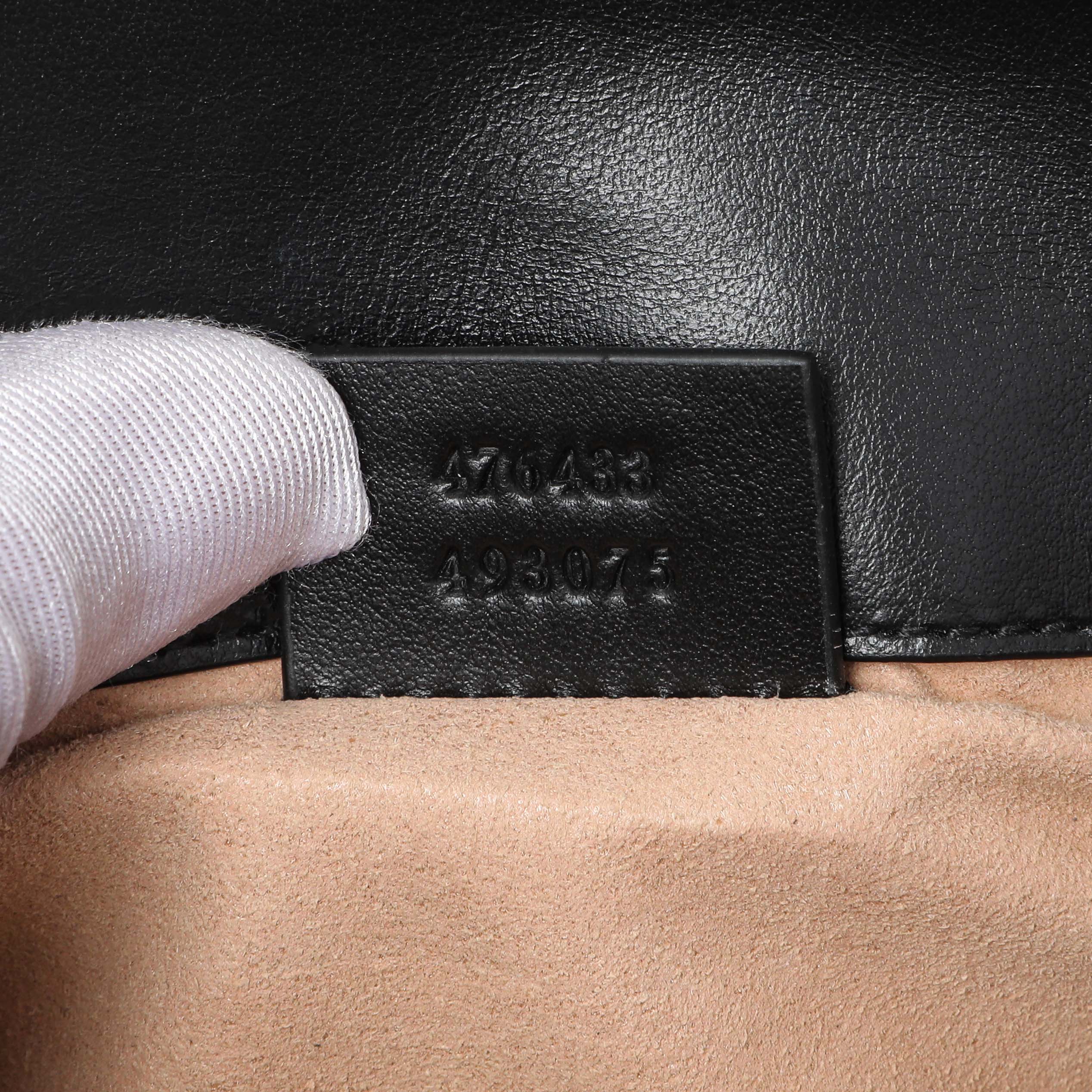 Gucci Black Calfskin Matelasse Super Mini GG Marmont - Image 6