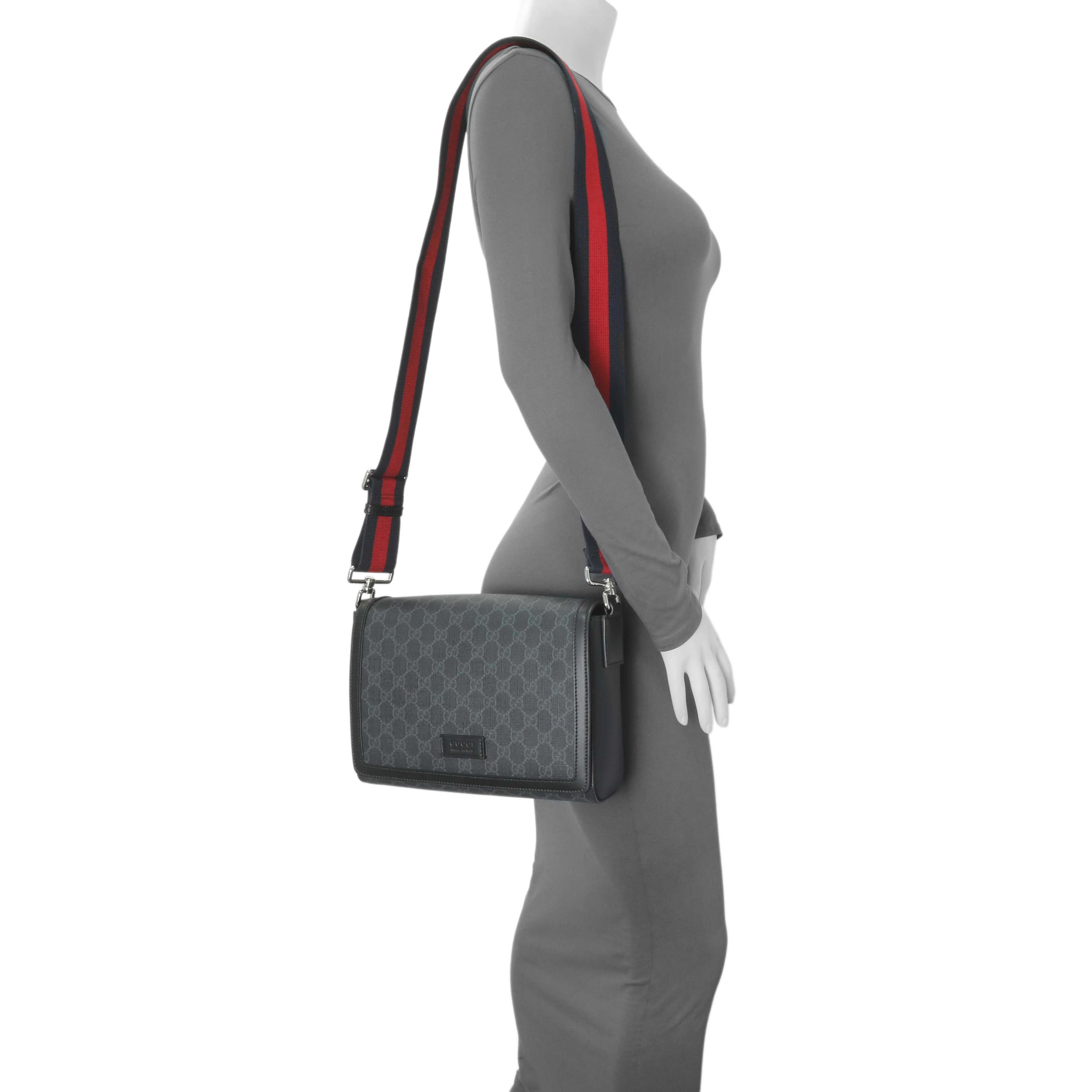 Gucci Black GG Supreme Monogram Medium Crossbody Messenger - Image 11