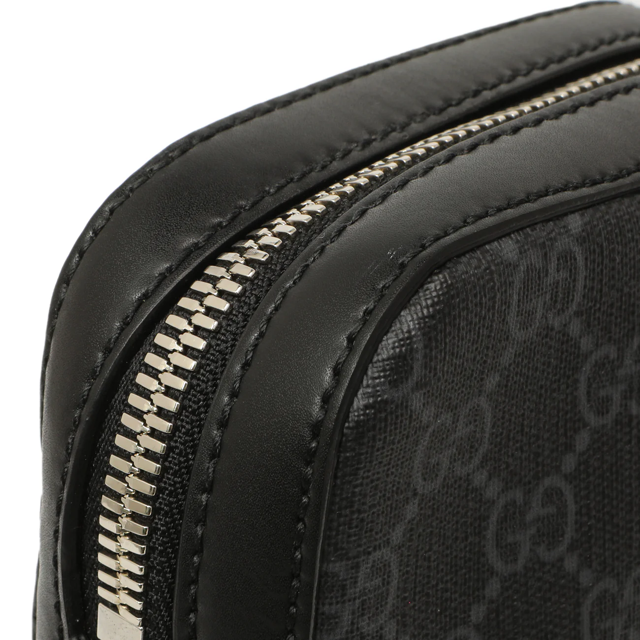 Gucci Black GG Supreme Monogram Mini Messenger - Image 8