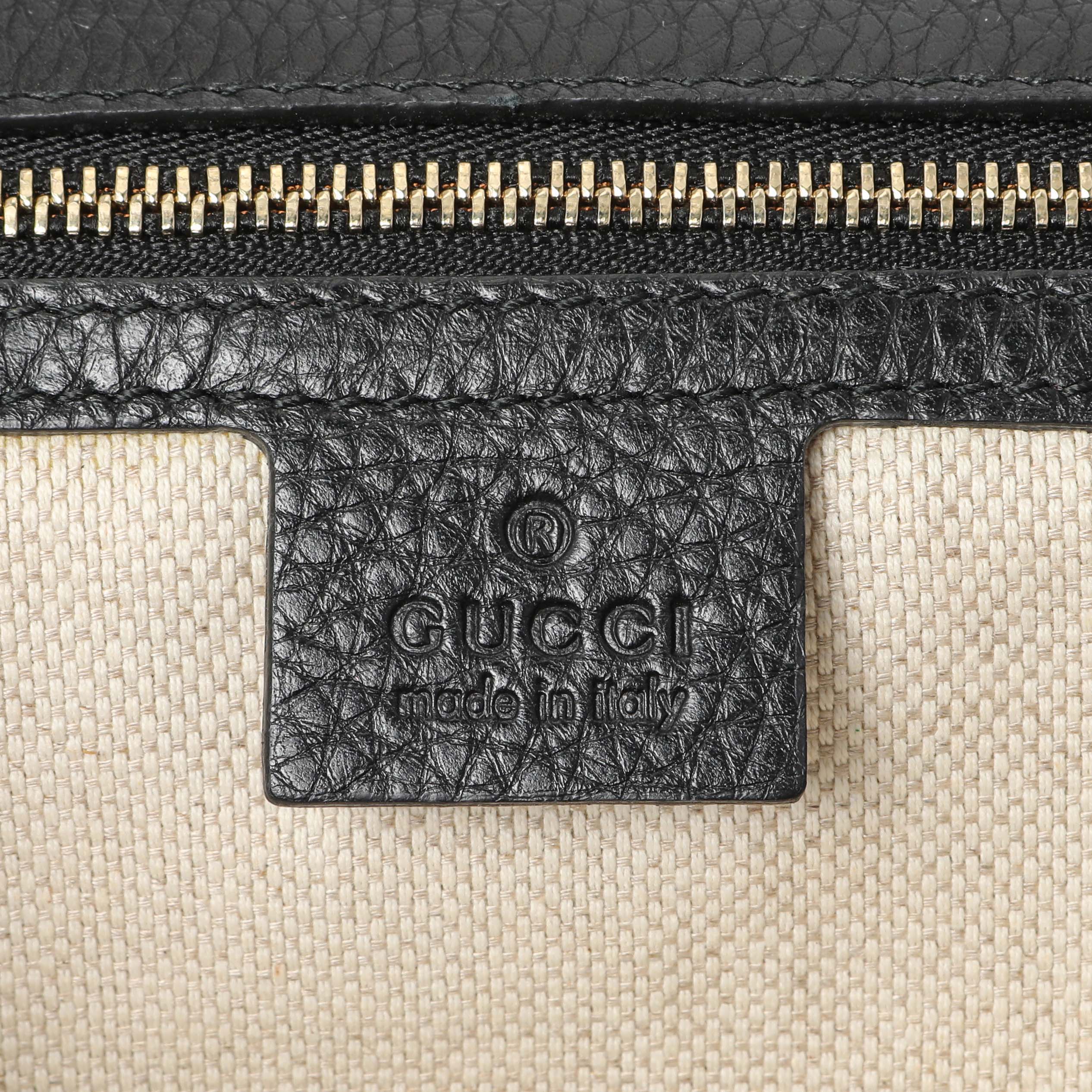 Gucci Black Leather Medium GG Soho Tassel Clutch - Image 5