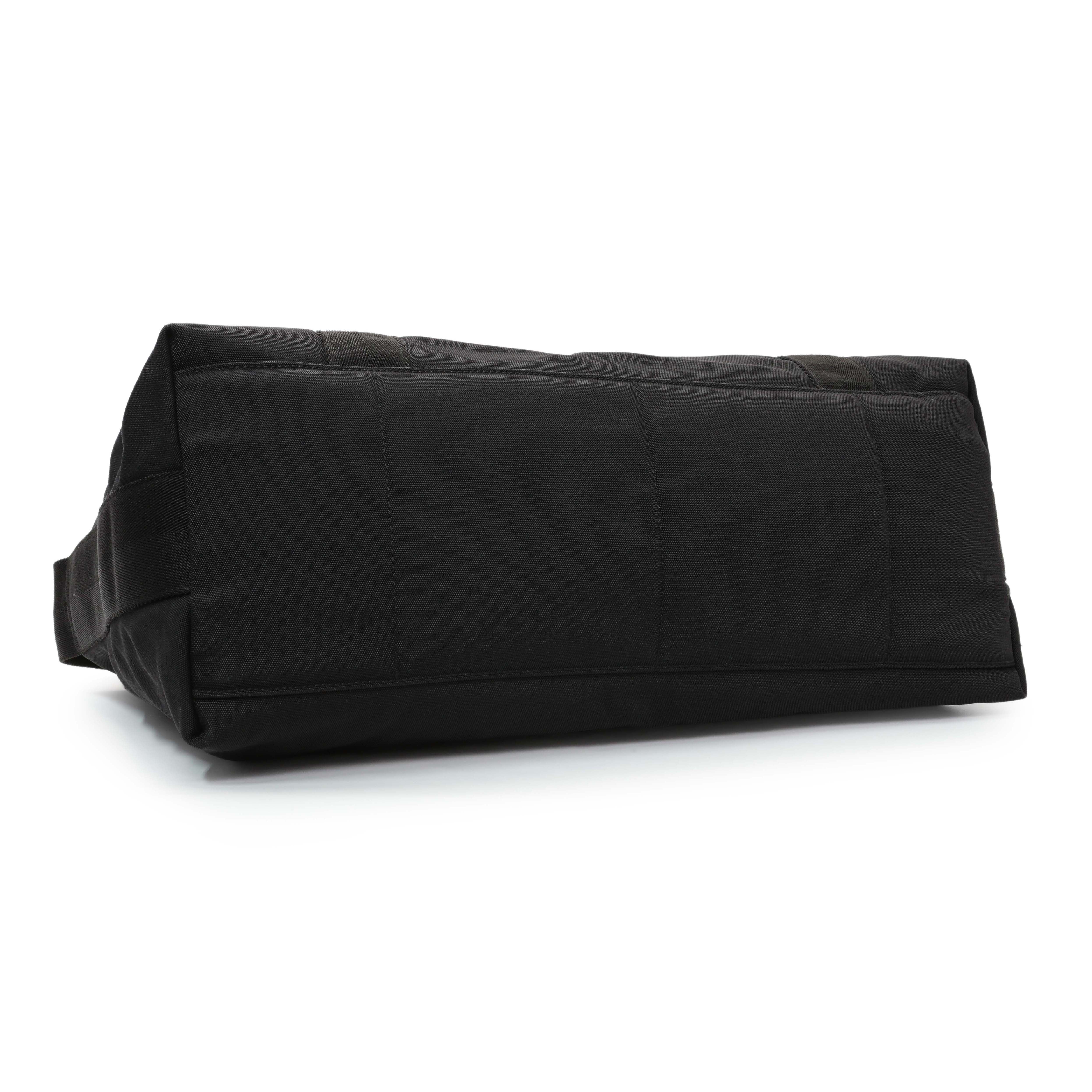 Gucci Black Nylon Messenger Crossbody Shoulder Bag - Image 3