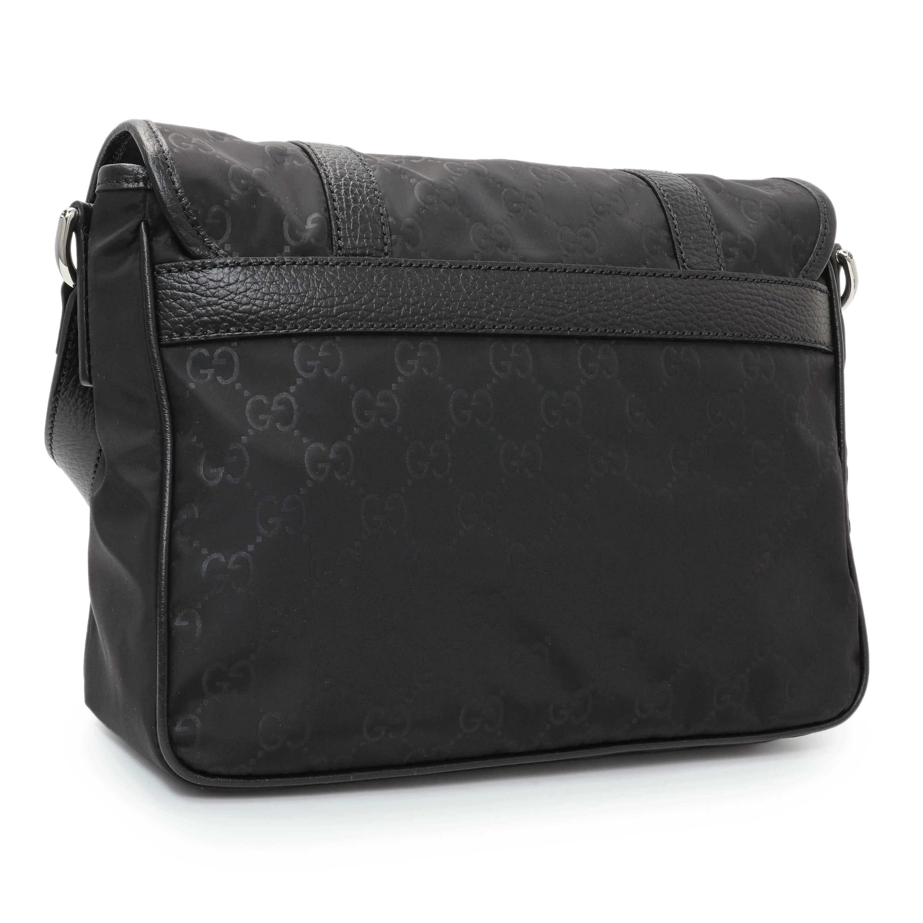 Gucci Black Nylon Monogram Double Buckle Flap Messenger Bag - Image 2