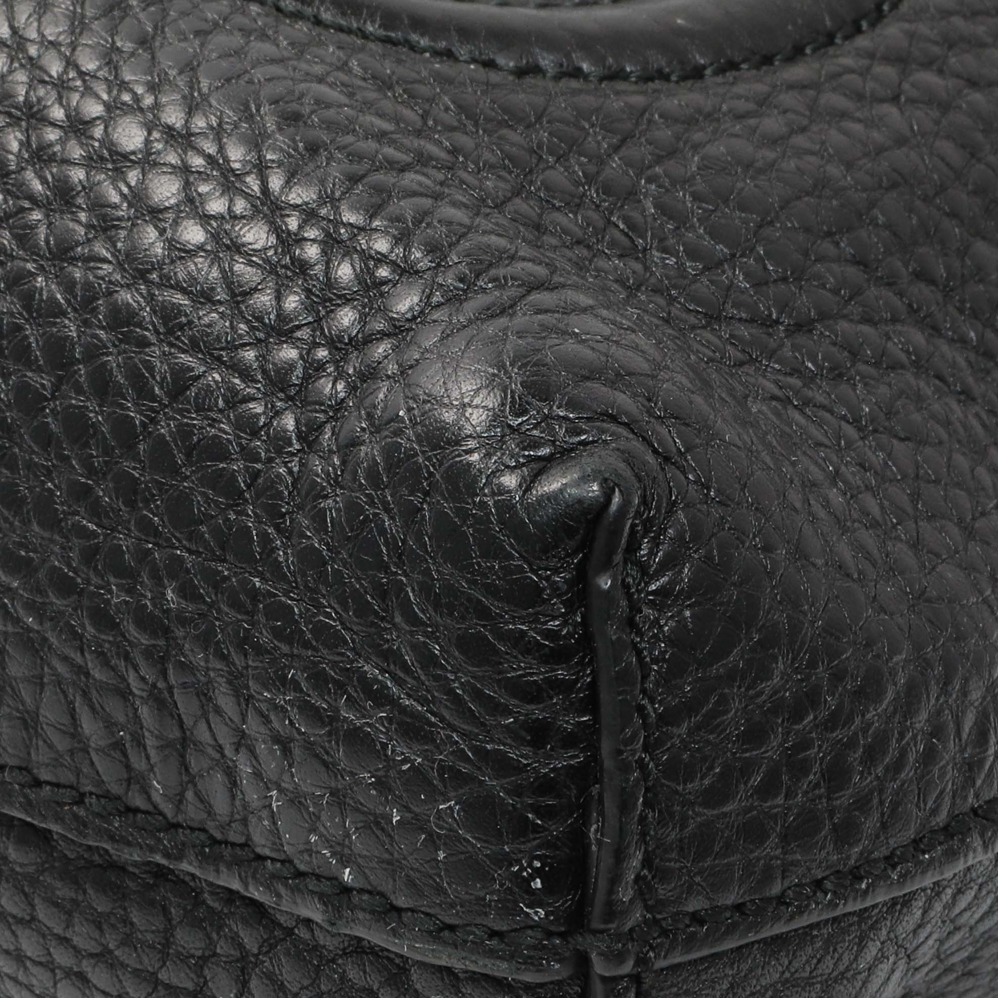 Gucci Black Pebbled Calfskin Medium Soho Messenger Bag - Image 5