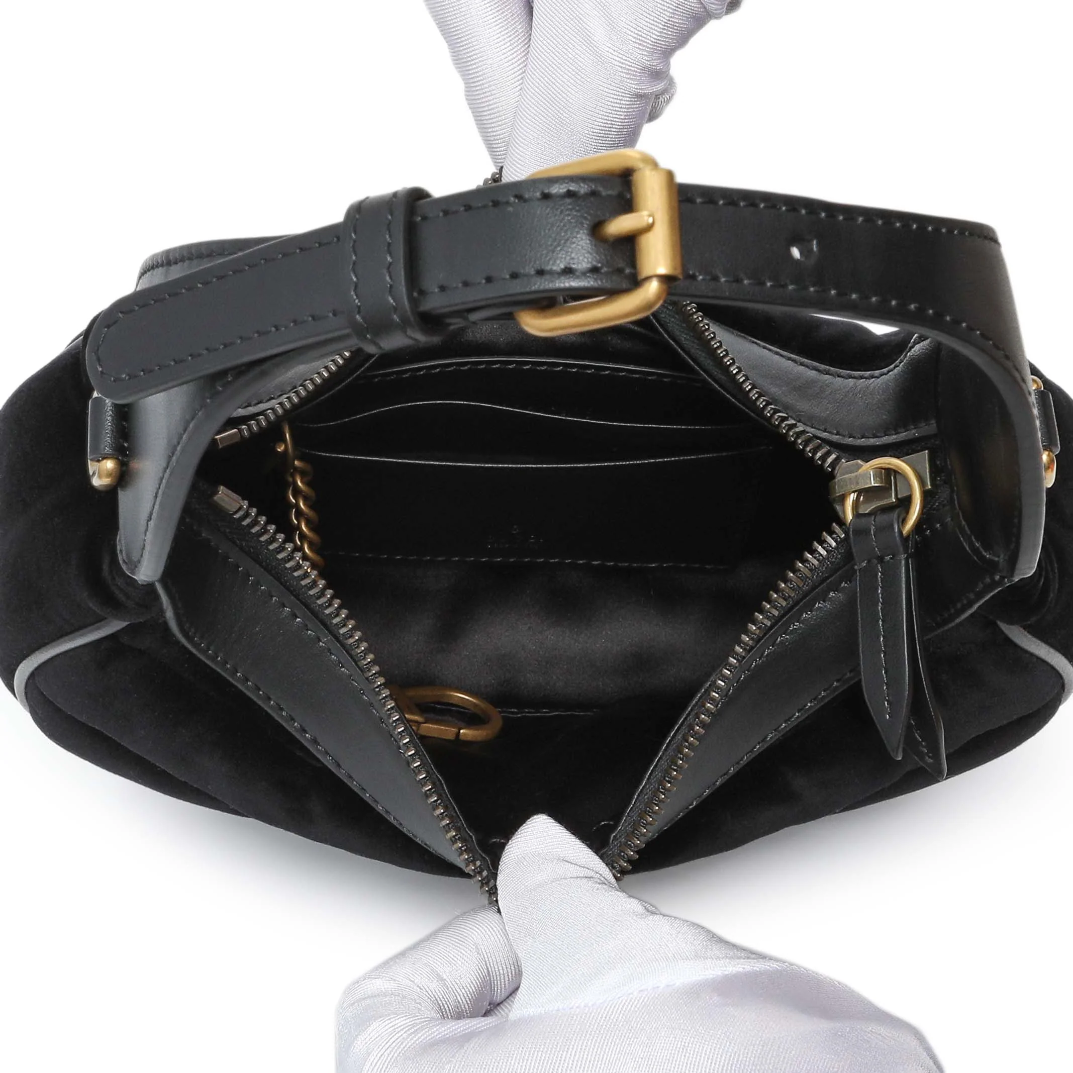 Gucci Black Velvet Matelasse Double G Studs Marmont Half Moon Hobo - Image 4